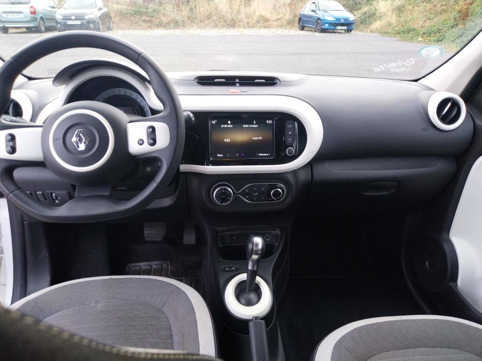 Vente en ligne Renault Twingo Electrique Twingo III E-Tech au prix de 11 590 €