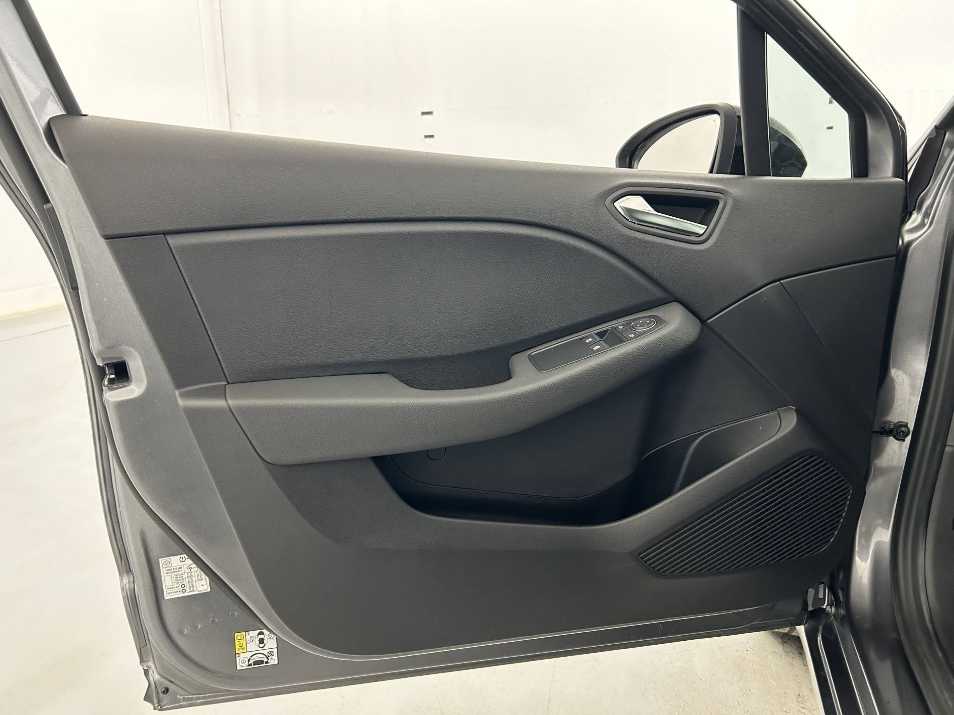 Vente en ligne Renault Clio 5 Clio TCe 90 au prix de 15 290 €