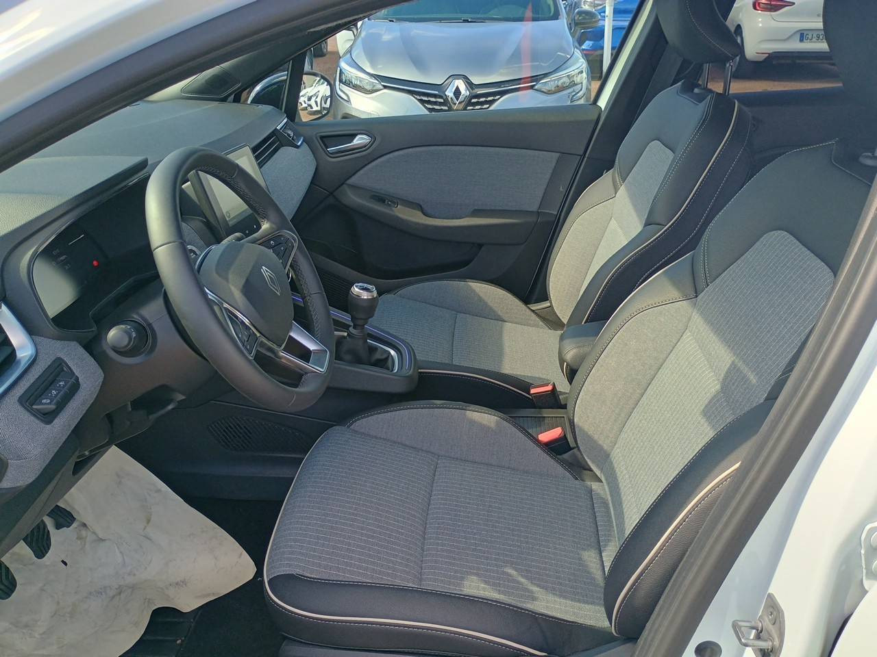 Vente en ligne Renault Clio 5 Clio TCe 90 ch GSR2 au prix de 18 790 €