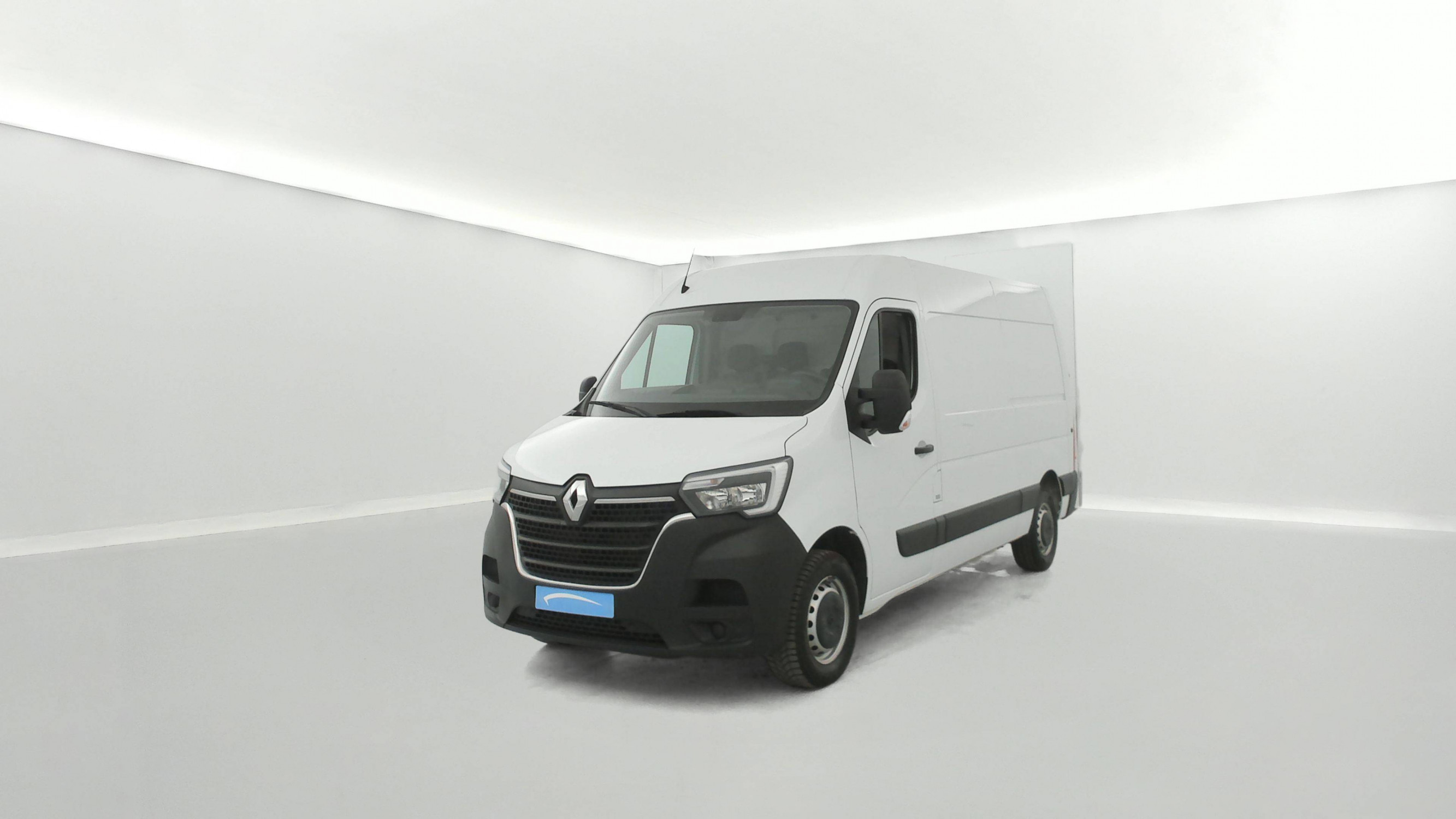 Renault Master Fourgon MASTER FGN TRAC F3500 L2H2 BLUE DCI 135 occasion de 2023 en vente à Brest