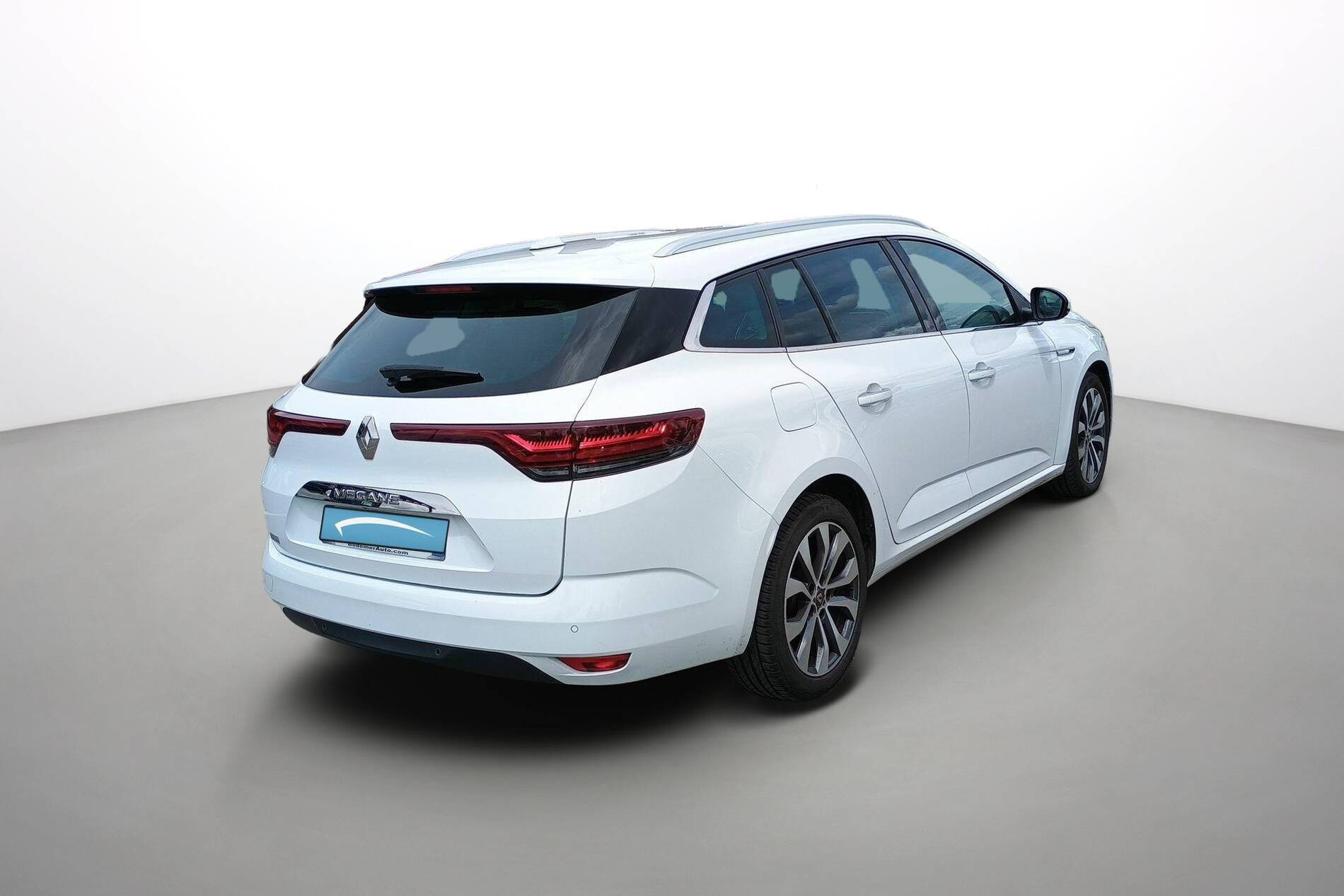 Vente en ligne Renault Megane 4 Estate  Blue dCi 115 EDC au prix de 18 900 €