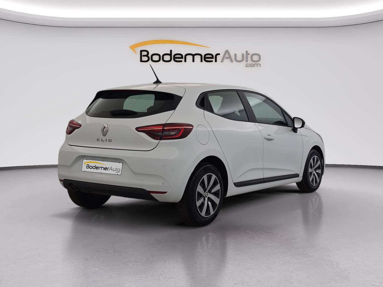 Vente en ligne Renault Clio 5 Clio TCe 90 au prix de 11 690 €