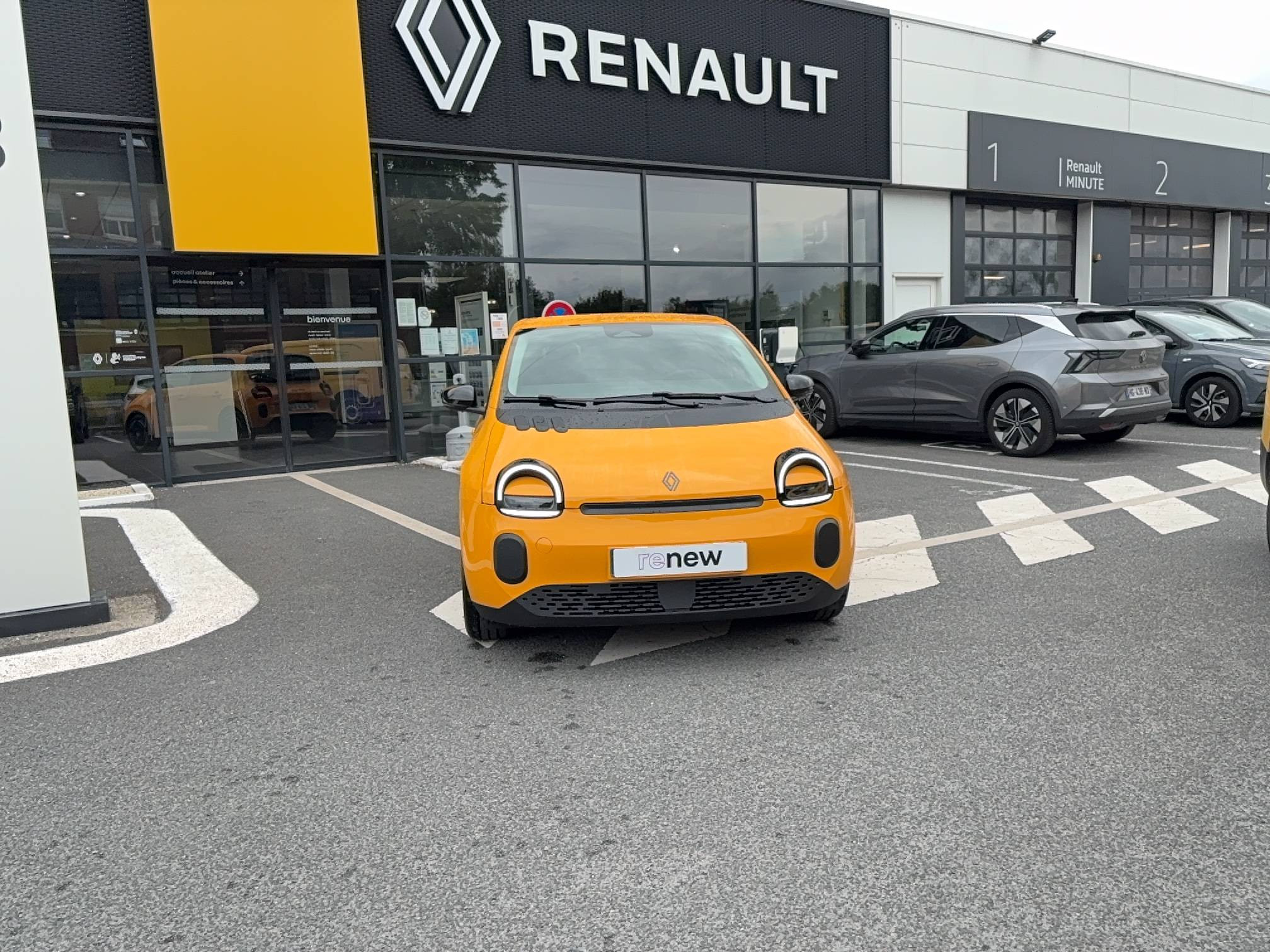 Vente en ligne Renault Twingo Electrique  80 ch autonomie urbaine au prix de 21 990 €