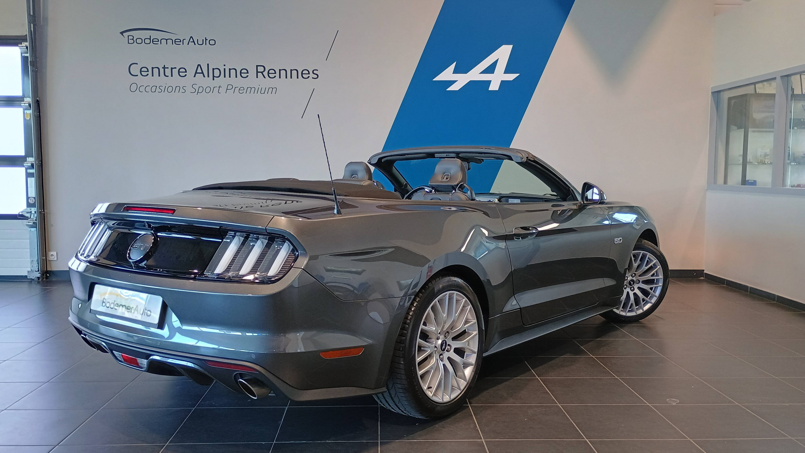 Vente en ligne Ford Mustang  V8 5.0 421 au prix de 39 990 €