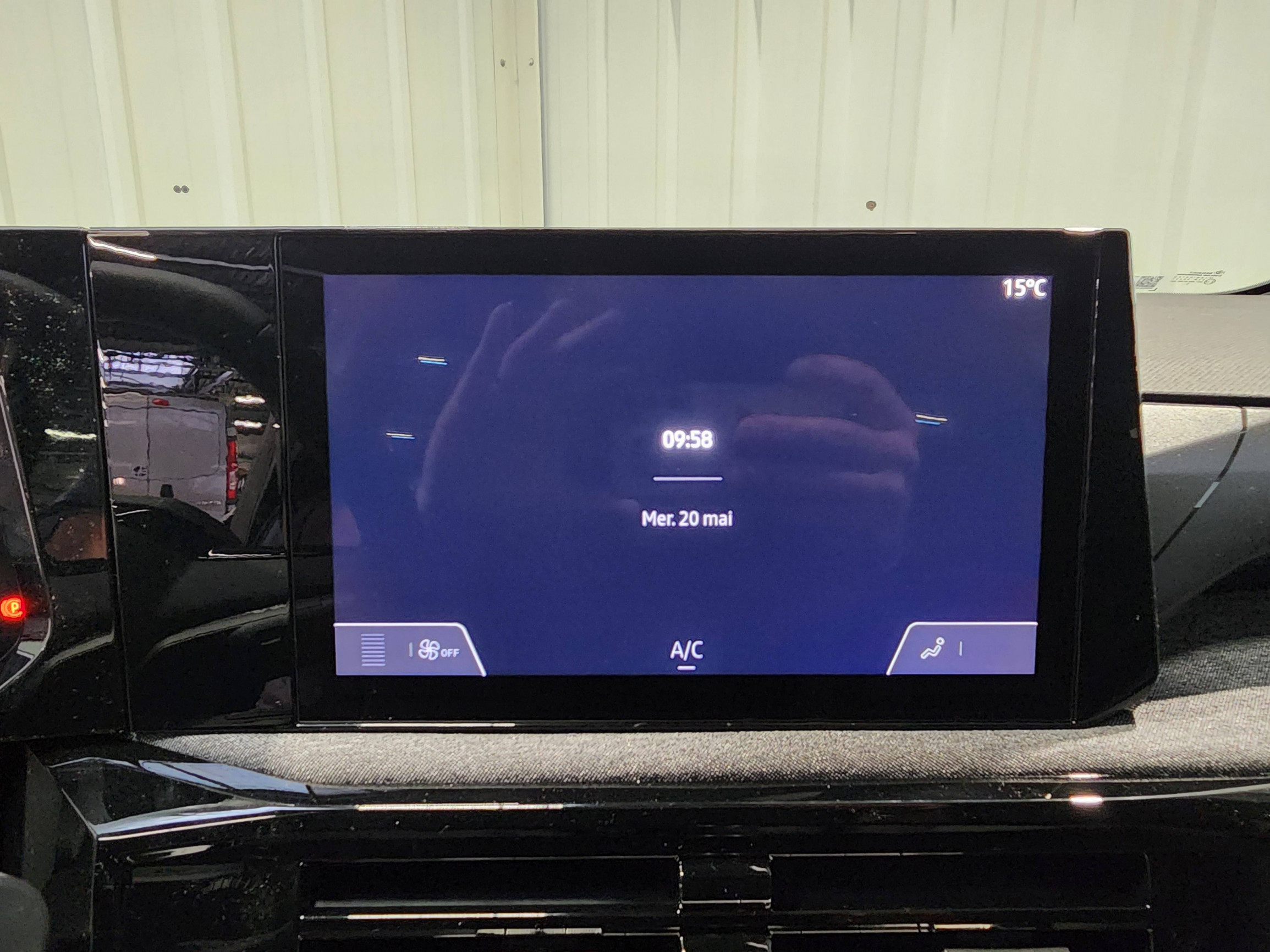 Vente en ligne Renault Clio 6 Clio TCe 115 ch au prix de 19 690 €
