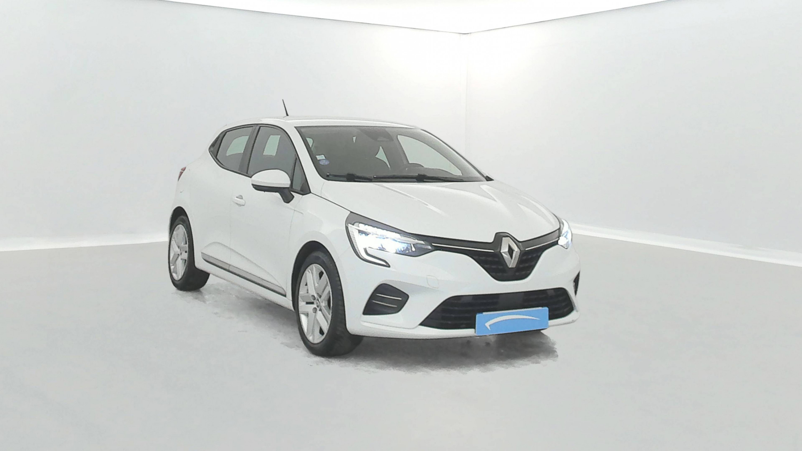 Vente en ligne Renault Clio 5 CLIO SOCIETE E-TECH 140 - 21 au prix de 13 990 €