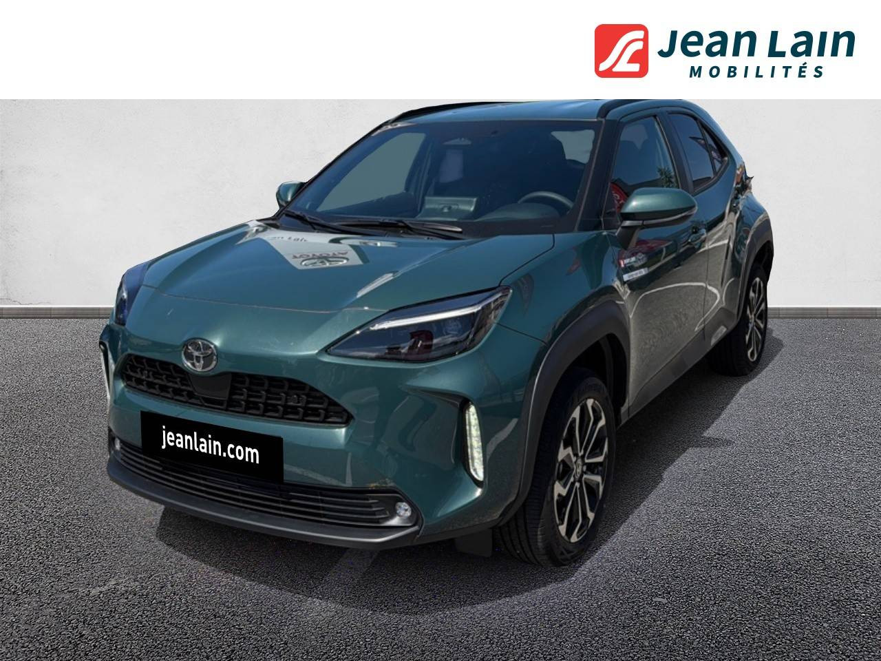 Vente en ligne TOYOTA YARIS CROSS HYBRIDE Yaris Cross Hybride 130h 2WD Design de 2026 au prix de 29 990 €
