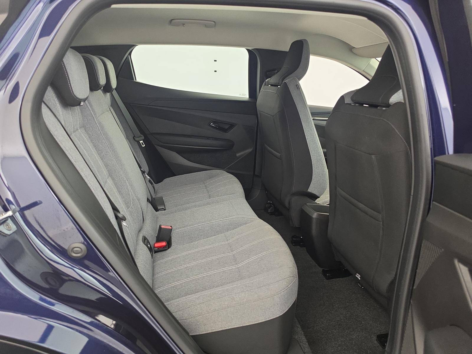 Vente en ligne Renault Megane E-Tech  EV40 130ch standard charge au prix de 21 900 €