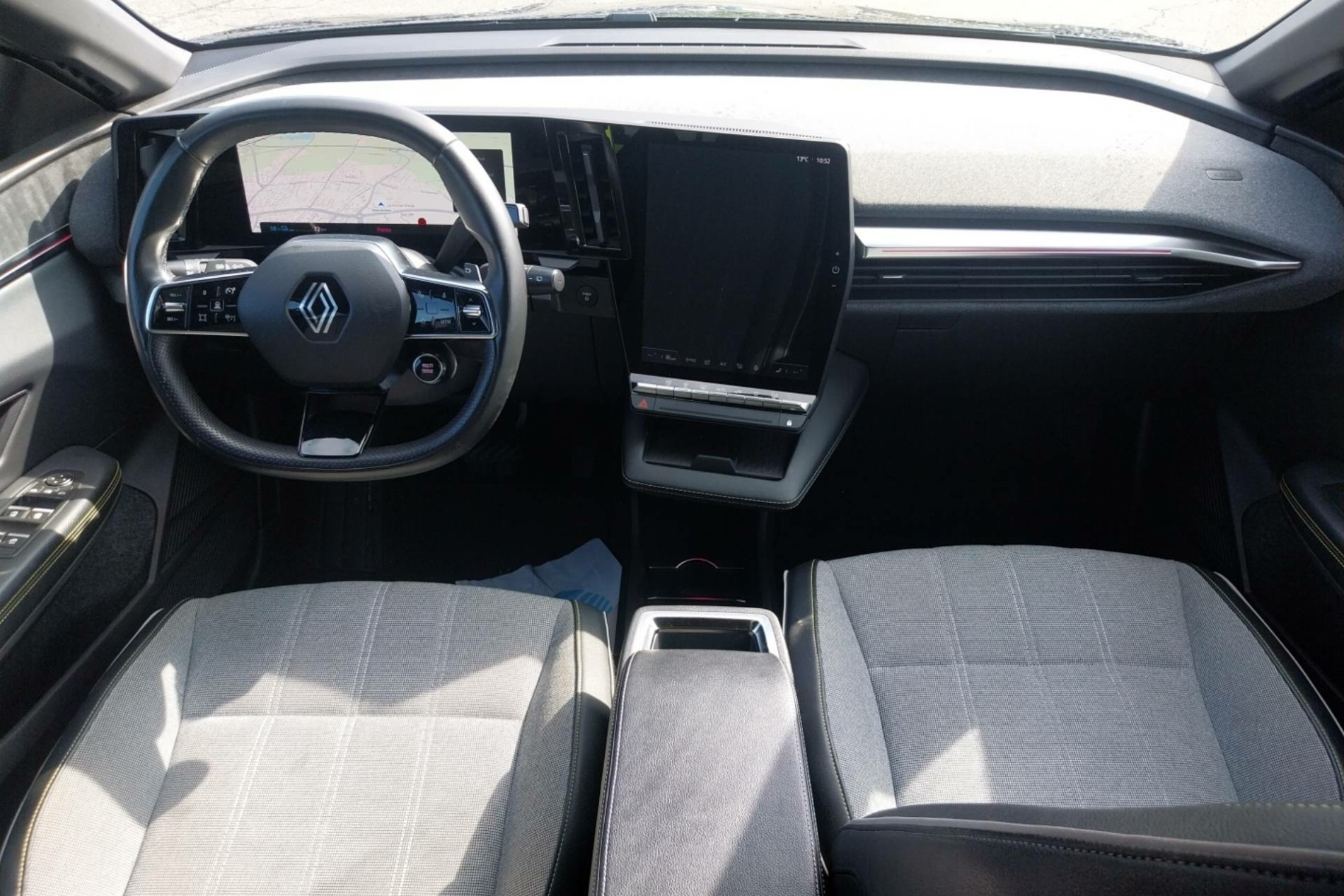 Vente en ligne Renault Megane E-Tech  EV60 220 ch super charge au prix de 22 990 €