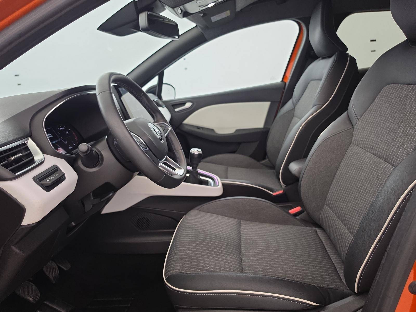 Vente en ligne Renault Clio 5 Clio TCe 90 au prix de 15 290 €