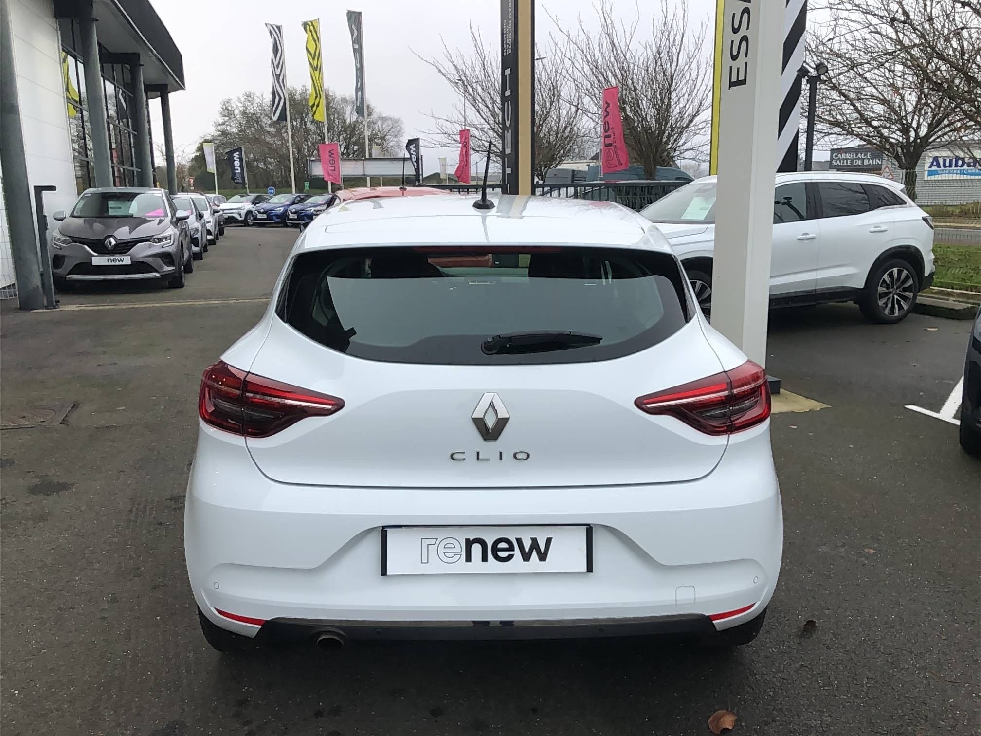 Vente en ligne Renault Clio 5 Clio Blue dCi 85 au prix de 12 990 €