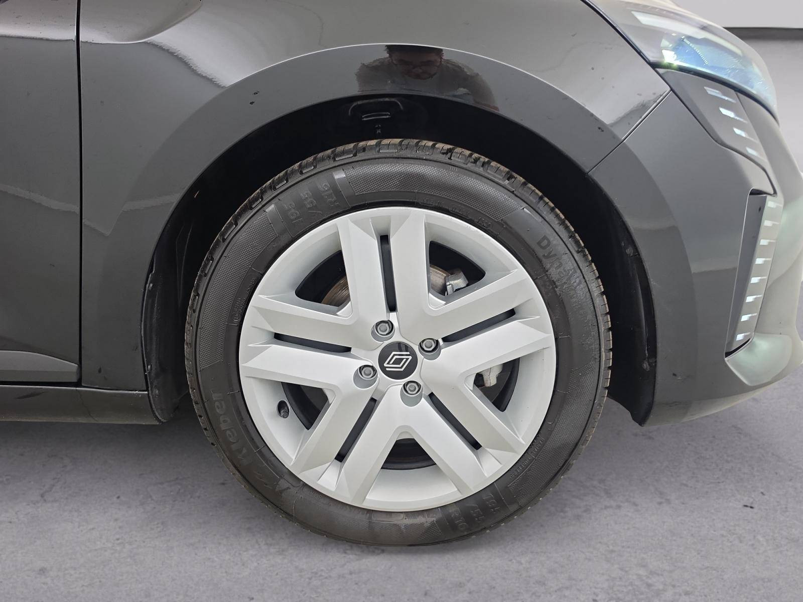 Vente en ligne Renault Clio 5 Clio E-Tech full hybrid 145 ch GSR2 au prix de 16 900 €