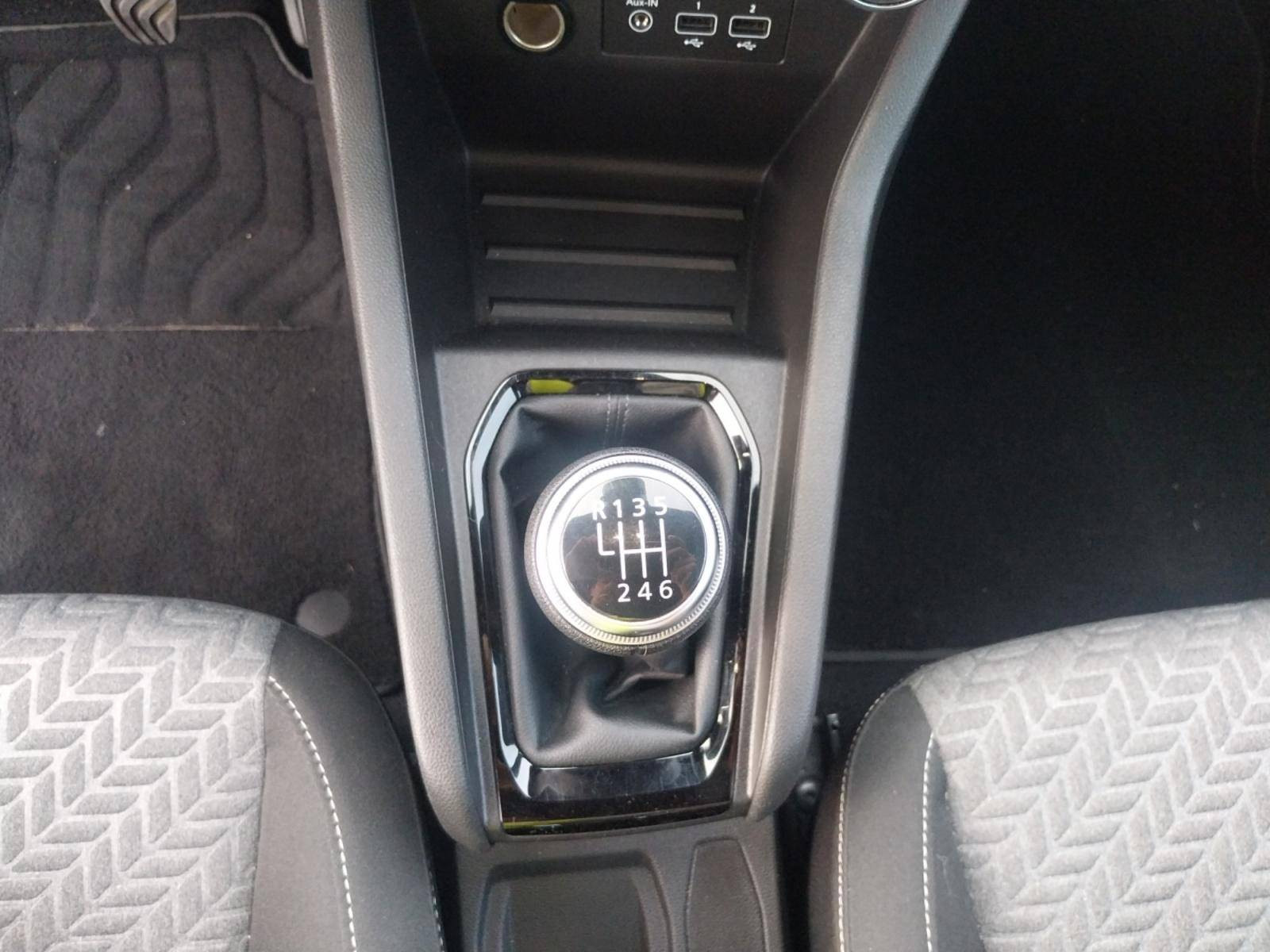 Vente en ligne Renault Clio 5 Clio TCe 90 - 21N au prix de 14 990 €
