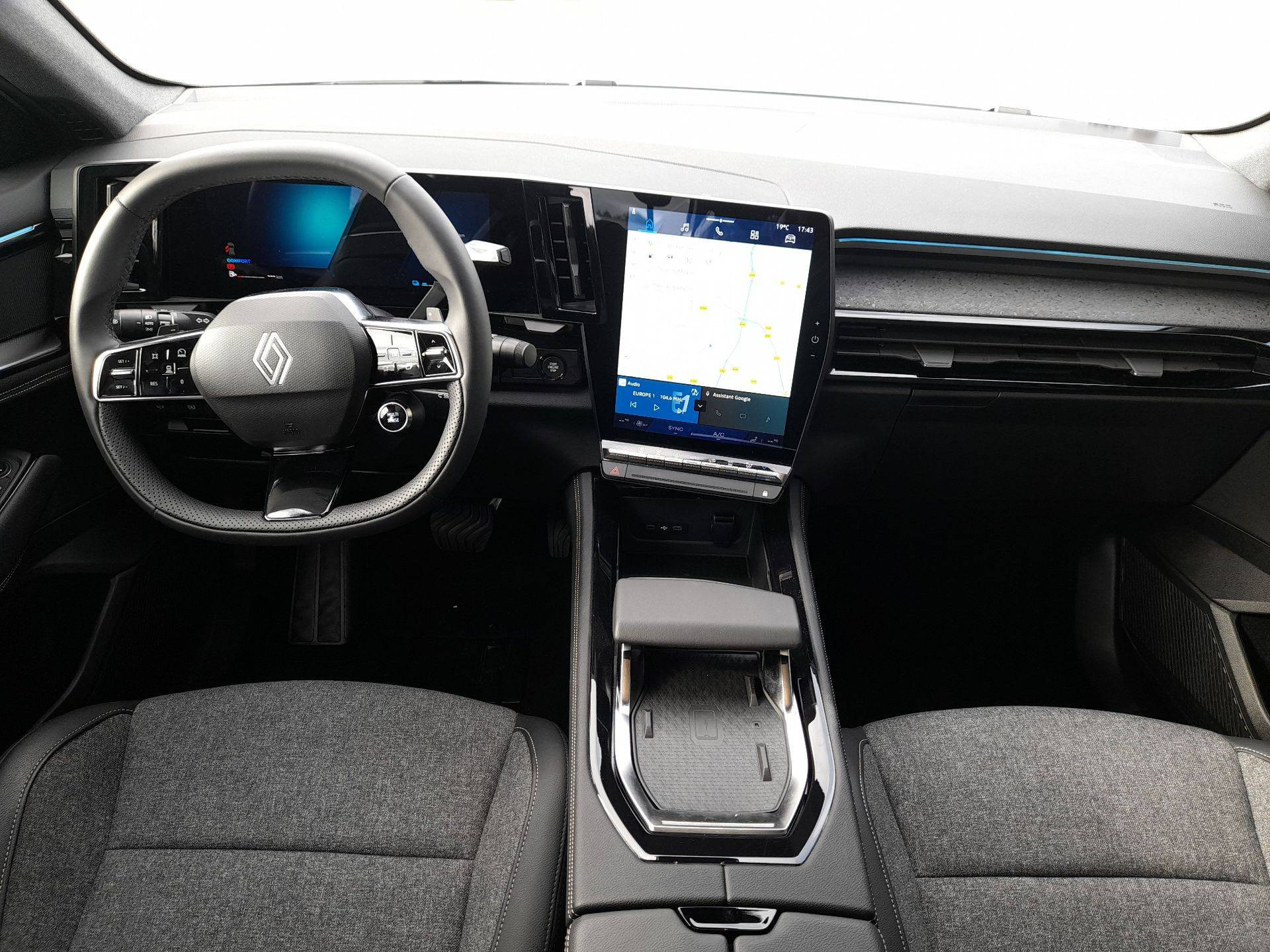 Vente en ligne Renault Rafale  E-Tech full hybrid 200 au prix de 35 990 €