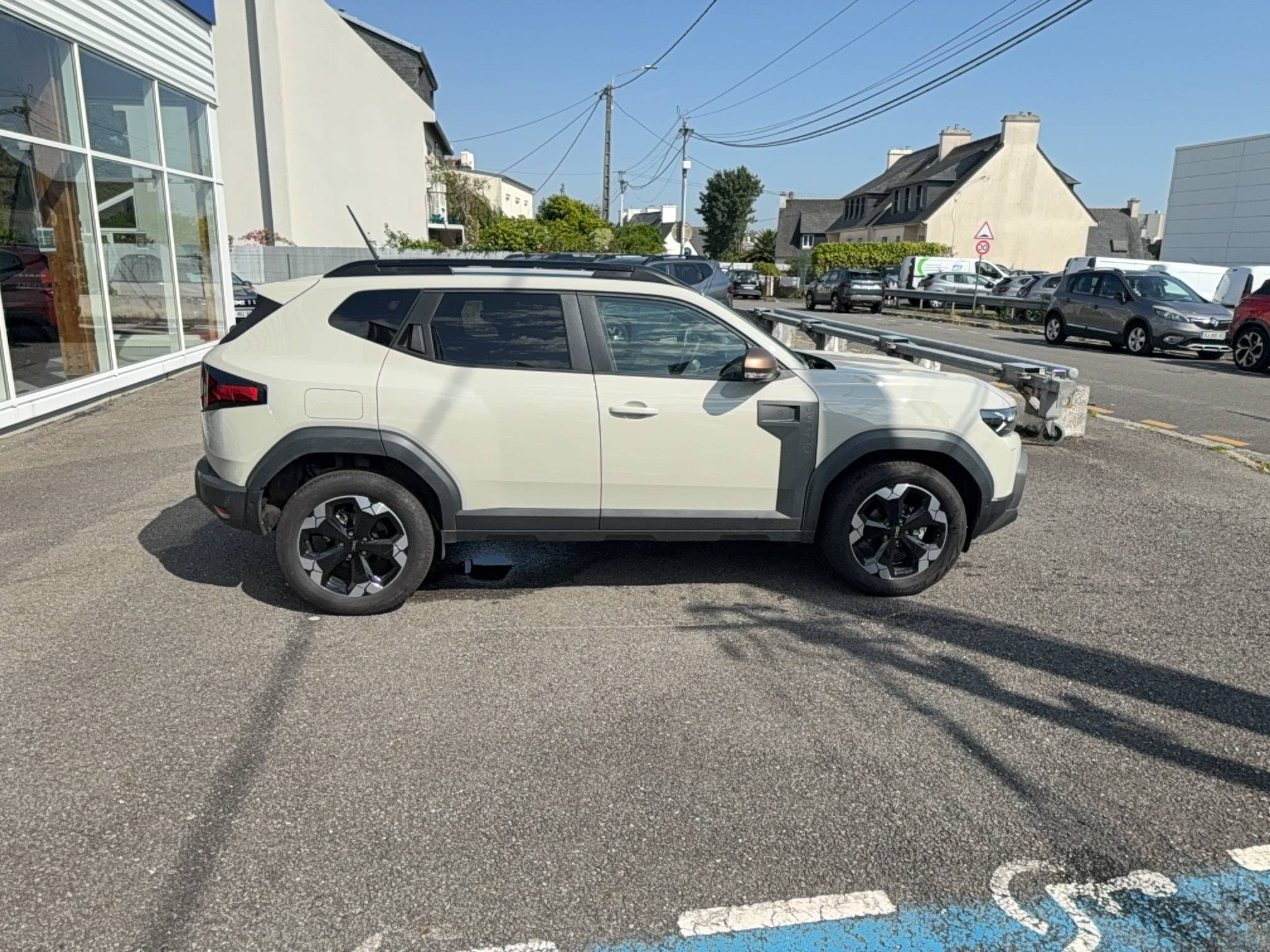 Vente en ligne Dacia Duster  ECO-G 120 au prix de 25 290 €