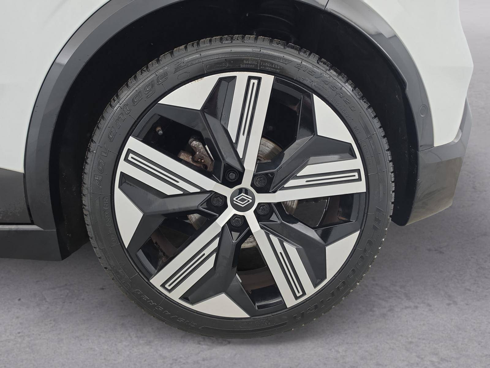 Vente en ligne Renault Megane E-Tech  EV60 220 ch super charge au prix de 26 490 €