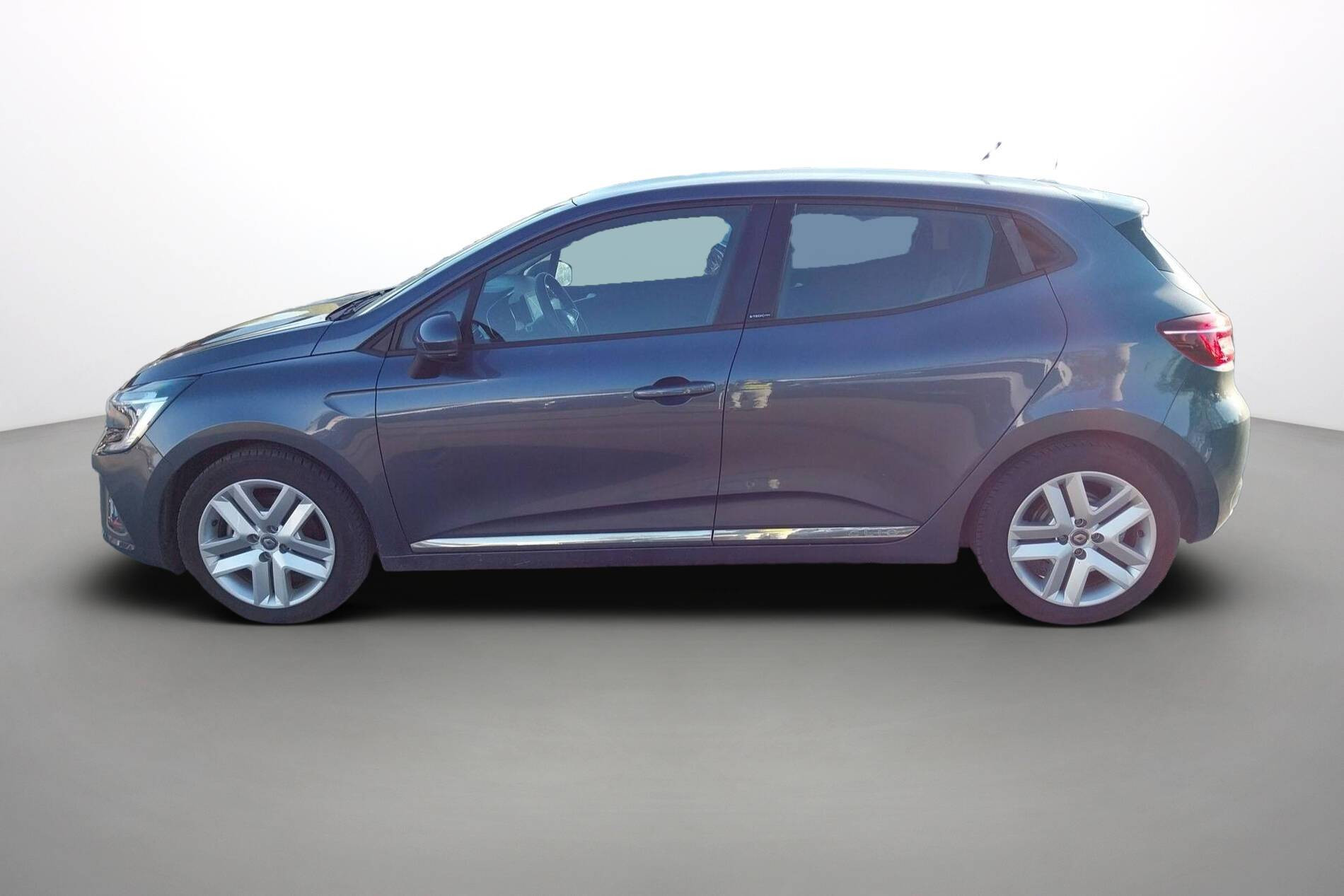 Vente en ligne Renault Clio 5 Clio E-Tech 140 au prix de 12 500 €