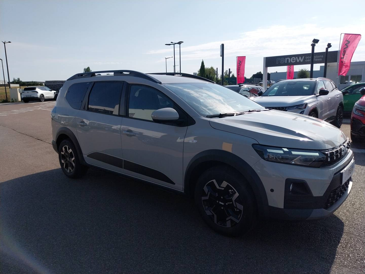 Vente en ligne Dacia Jogger Jogger ECO-G 120 auto 7 pl au prix de 25 350 €