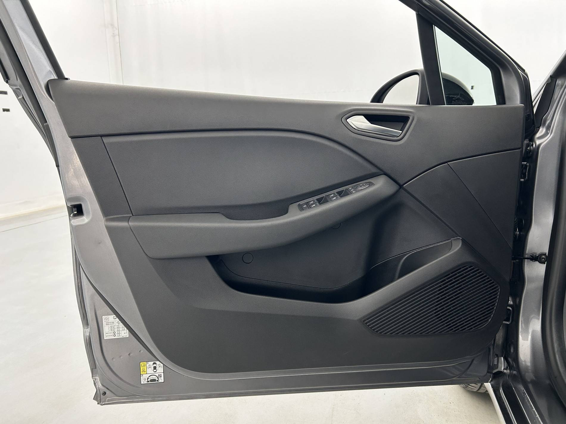 Vente en ligne Renault Clio 5 Clio TCe 90 au prix de 14 995 €
