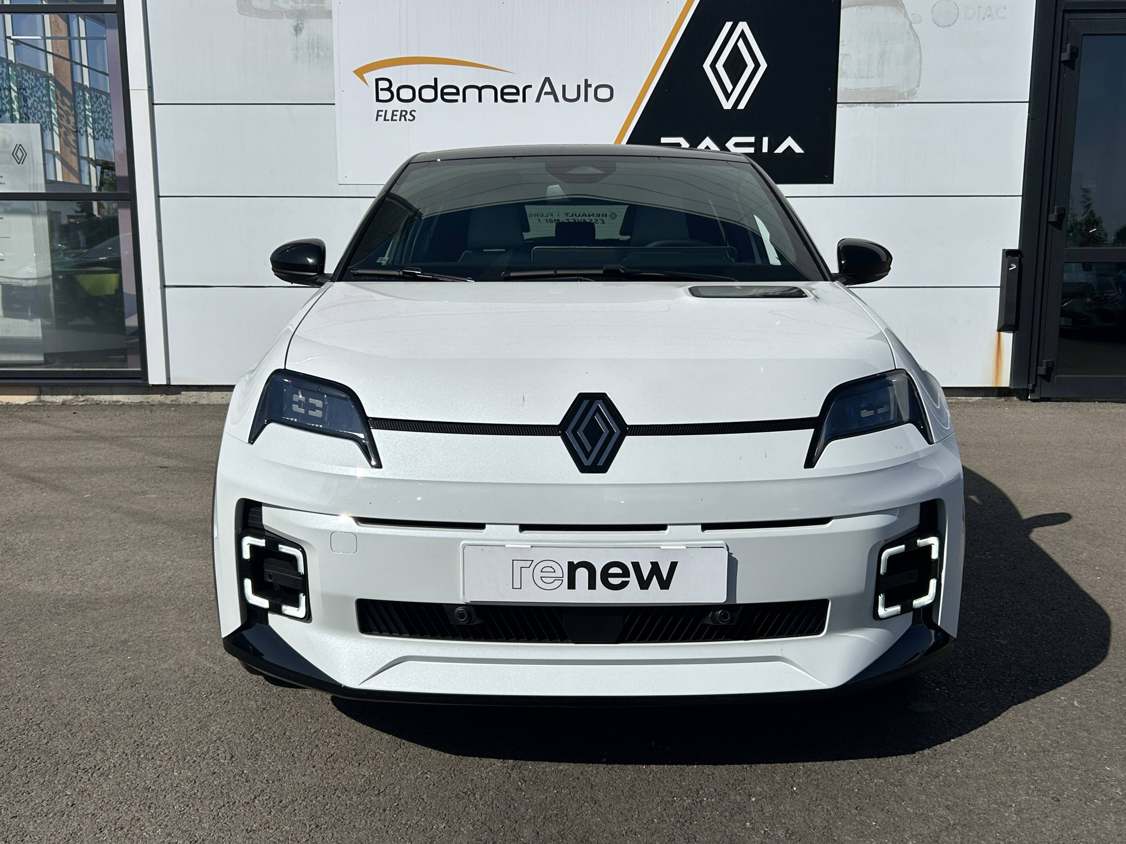 Vente en ligne Renault R5 E-Tech  150 ch autonomie confort au prix de 36 990 €