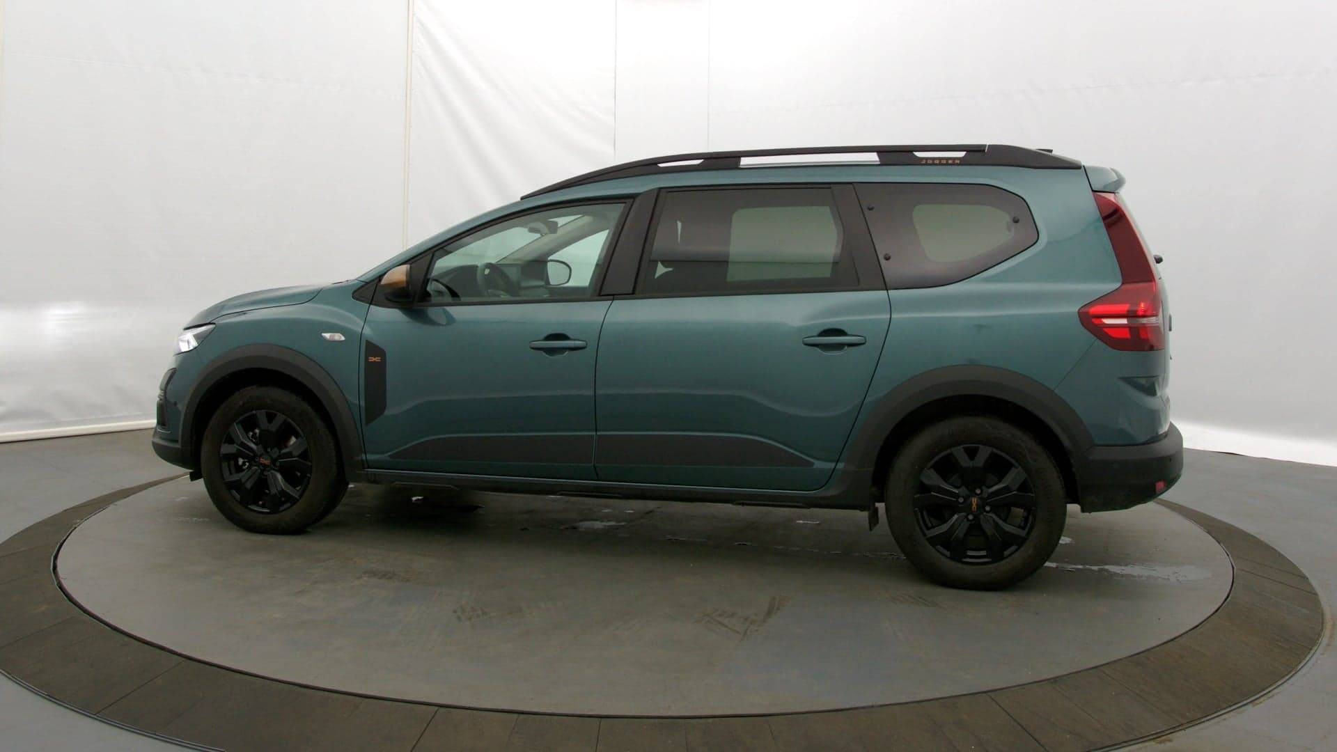 Vente en ligne Dacia Jogger  Hybrid 140 7 places GSR2 au prix de 23 890 €
