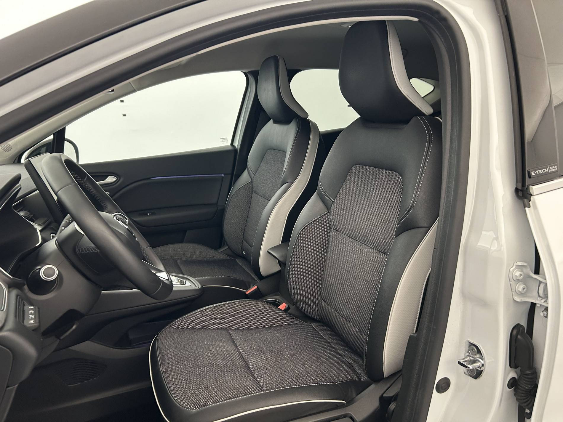 Vente en ligne Renault Captur  E-Tech Plug-in 160 au prix de 16 491 €