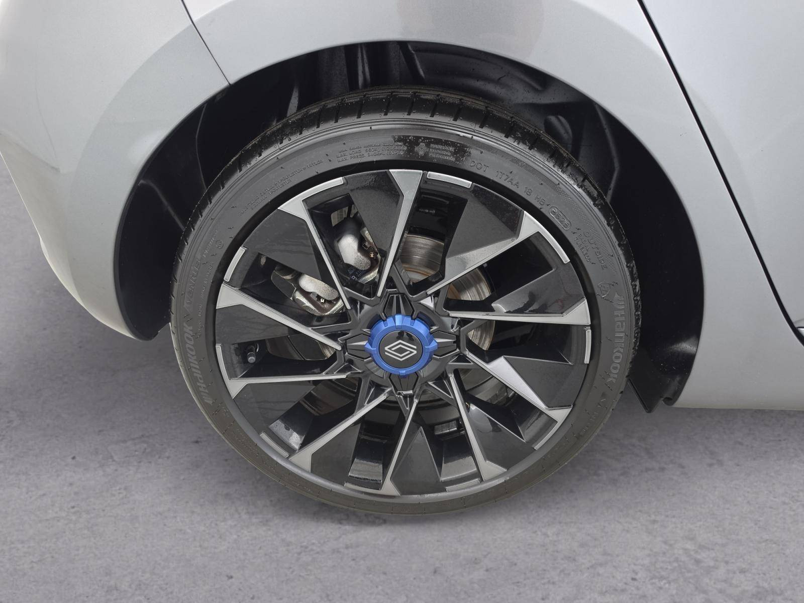 Vente en ligne Renault Clio 5 Clio E-Tech full hybrid 145 ch GSR2 au prix de 21 390 €
