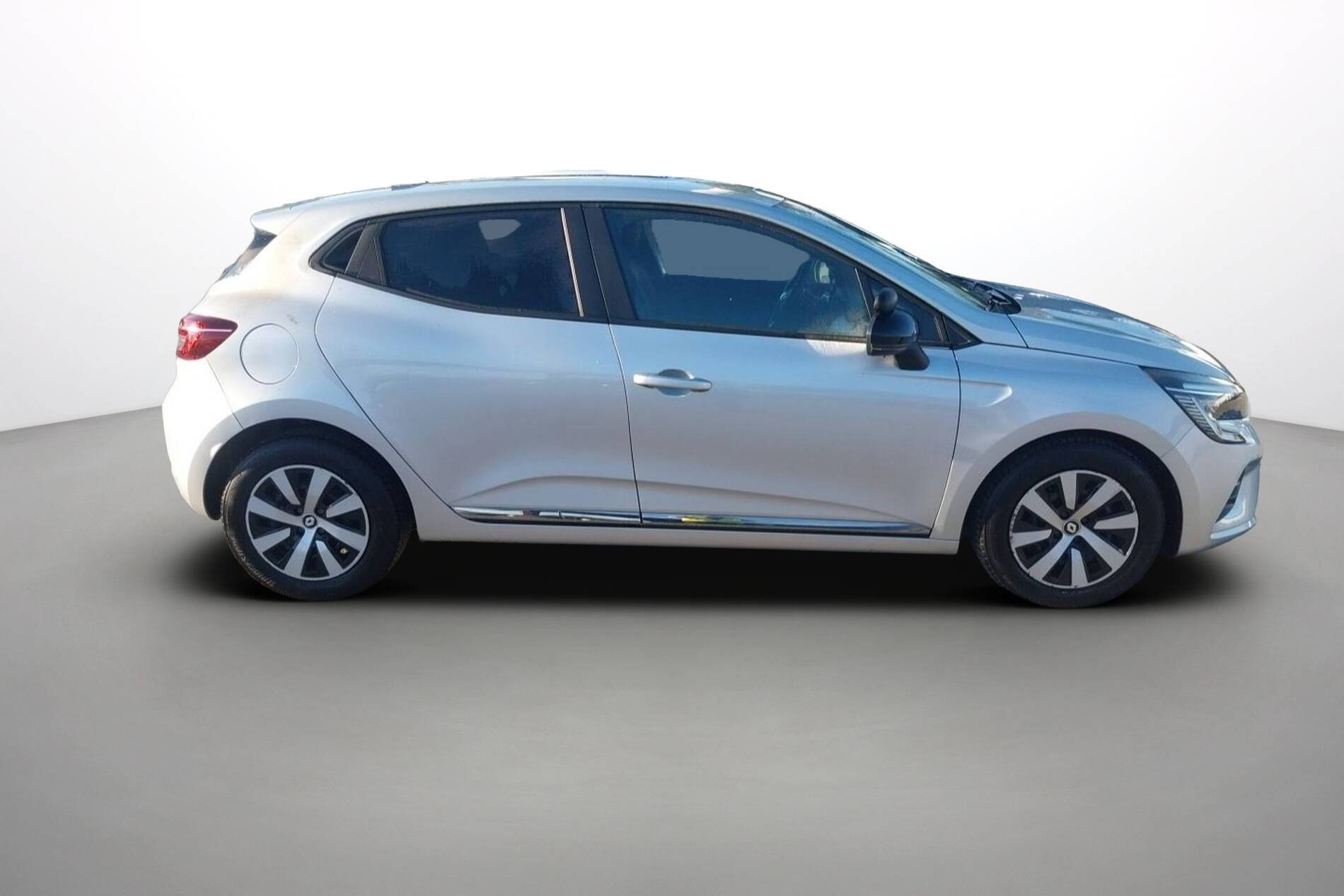 Vente en ligne Renault Clio 5 Clio TCe 90 au prix de 13 690 €