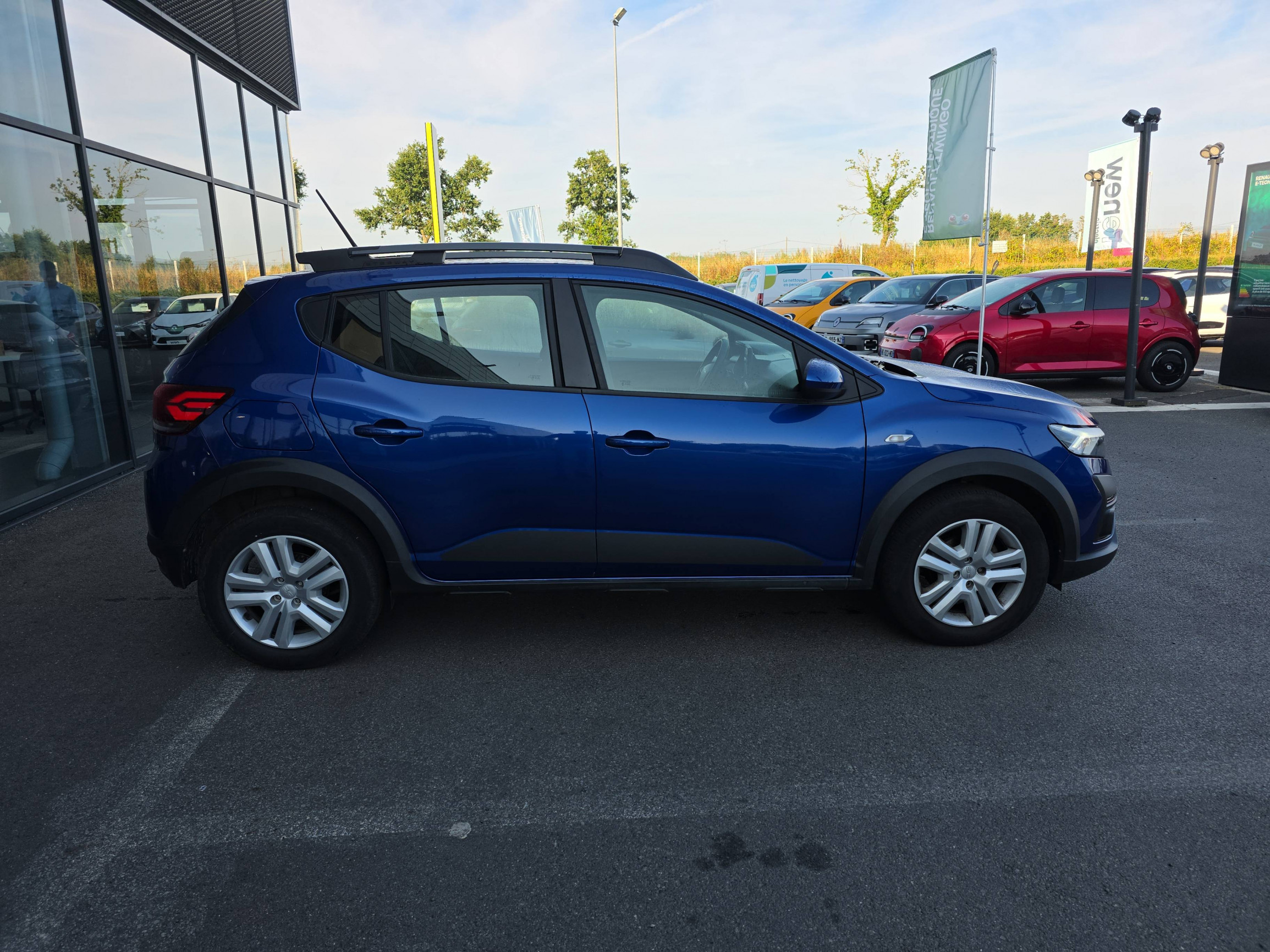 Vente en ligne Dacia Sandero  ECO-G 100 au prix de 15 490 €