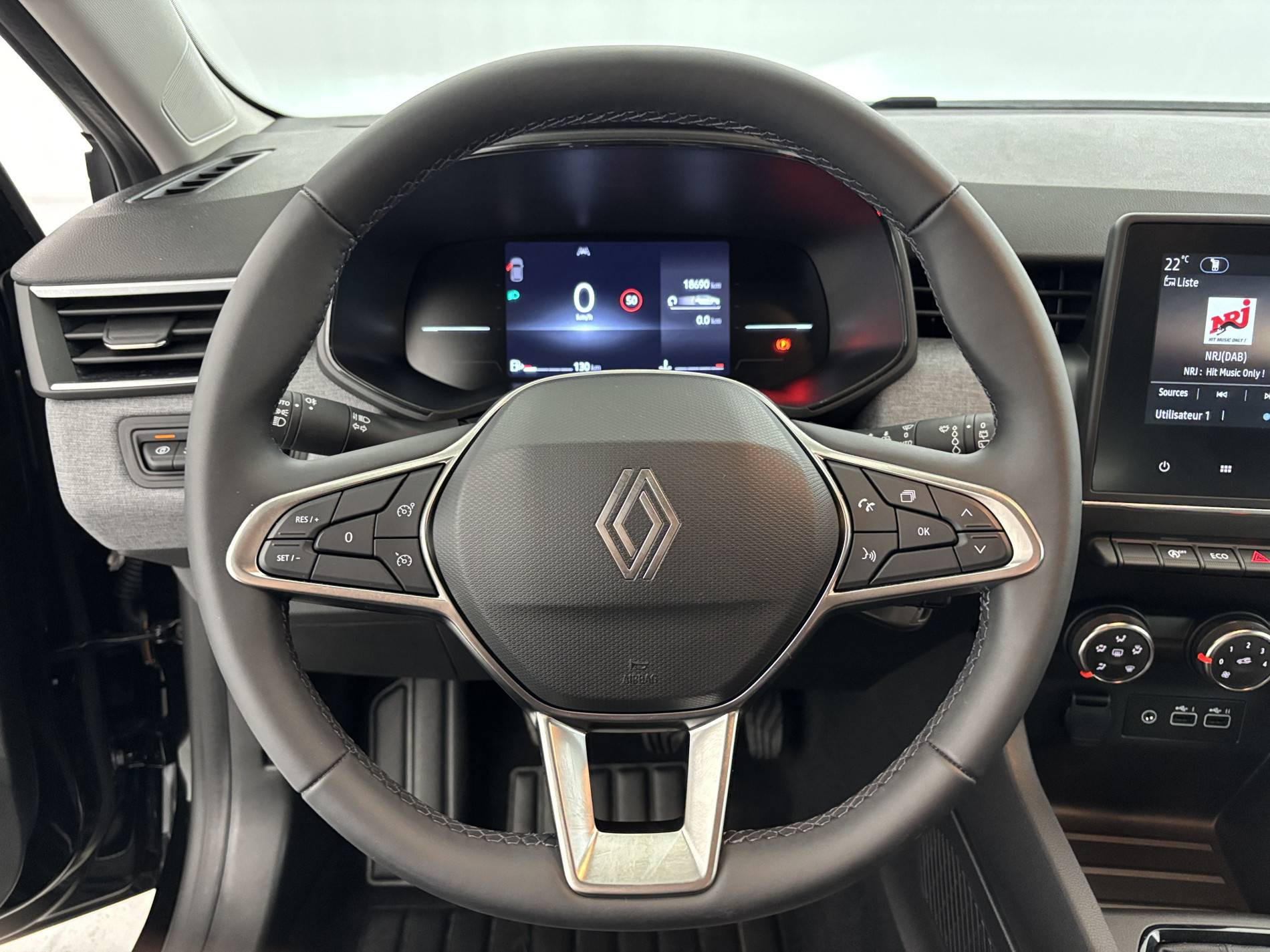 Vente en ligne Renault Clio 5 Clio Blue dCi 100 ch GSR2 au prix de 18 340 €