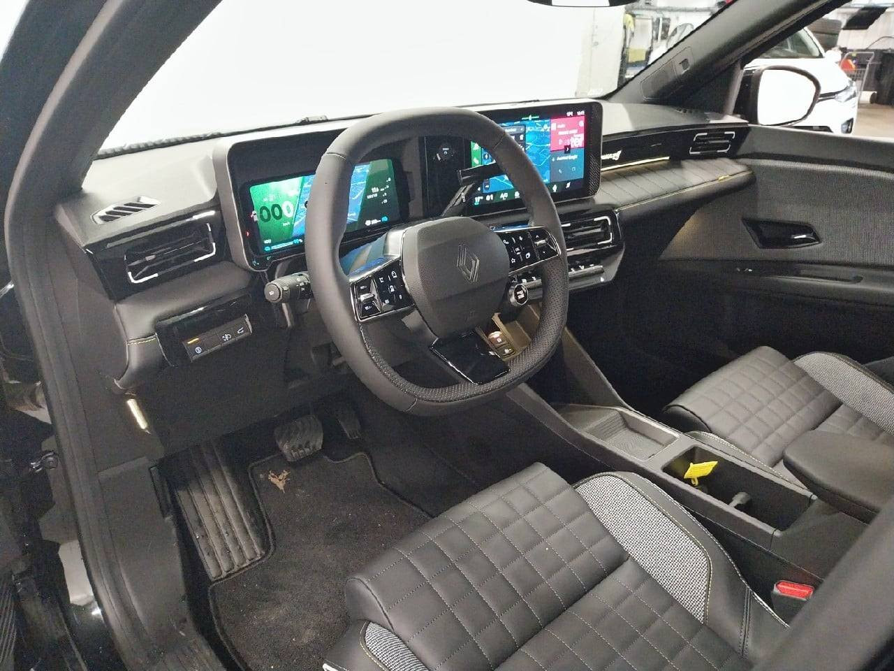 Vente en ligne Renault R4 E-Tech  150 ch autonomie confort au prix de 44 300 €