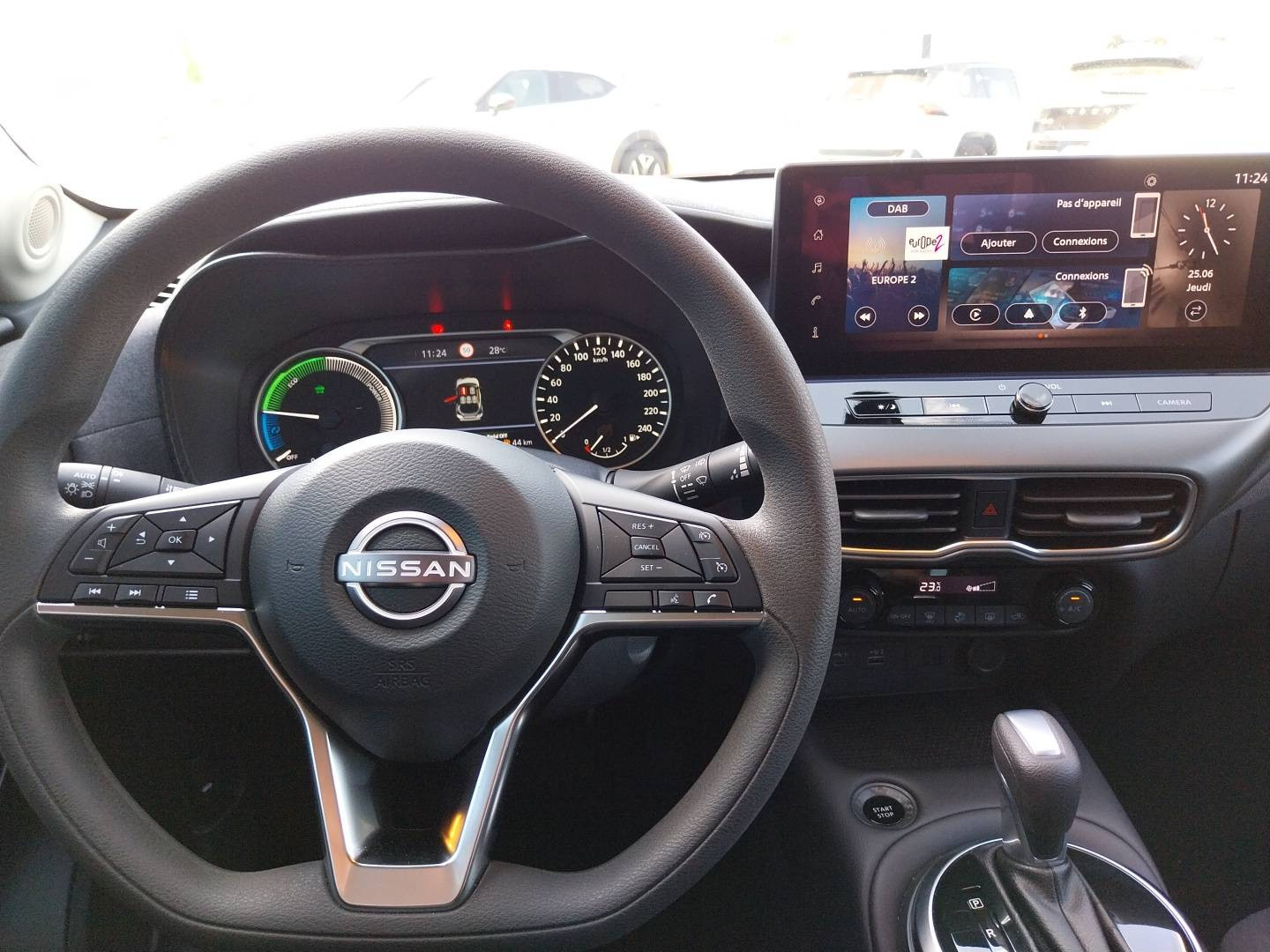Vente en ligne Nissan Juke  HYBRID 143 au prix de 24 990 €