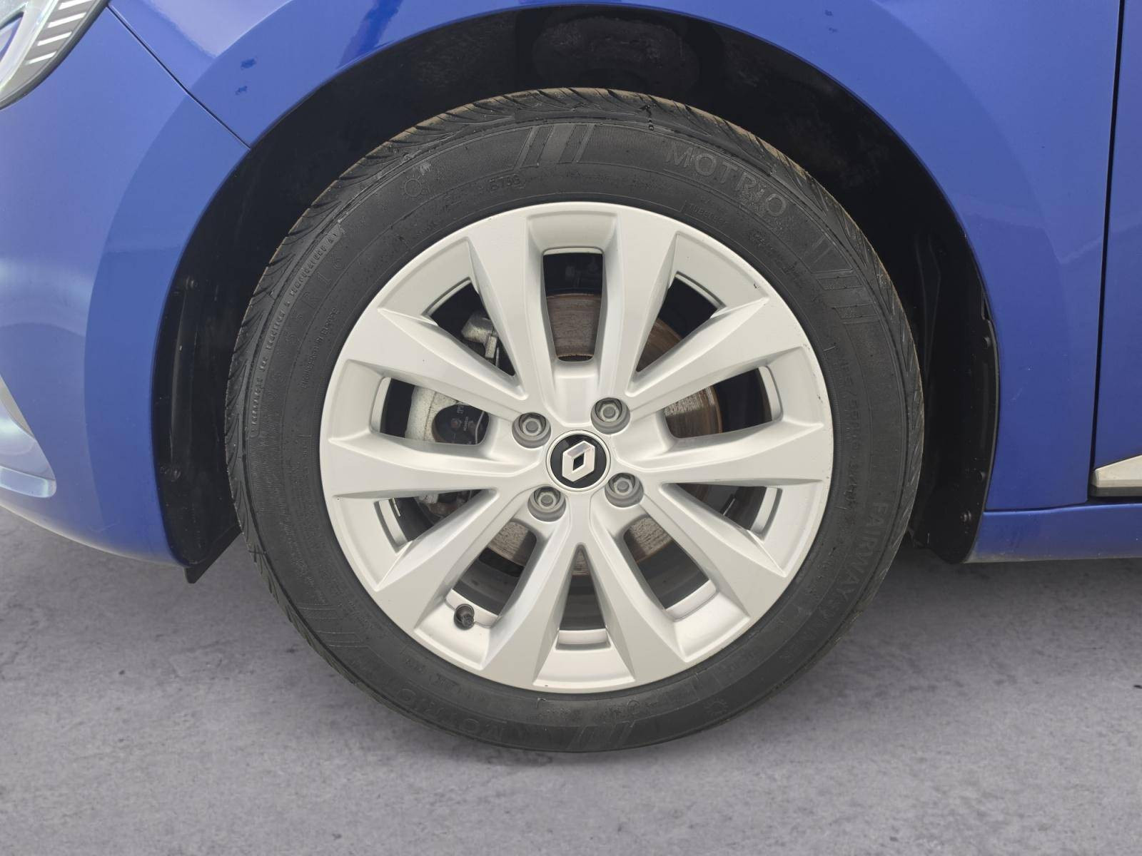 Vente en ligne Renault Clio 5 Clio E-Tech full hybrid 145 au prix de 16 990 €