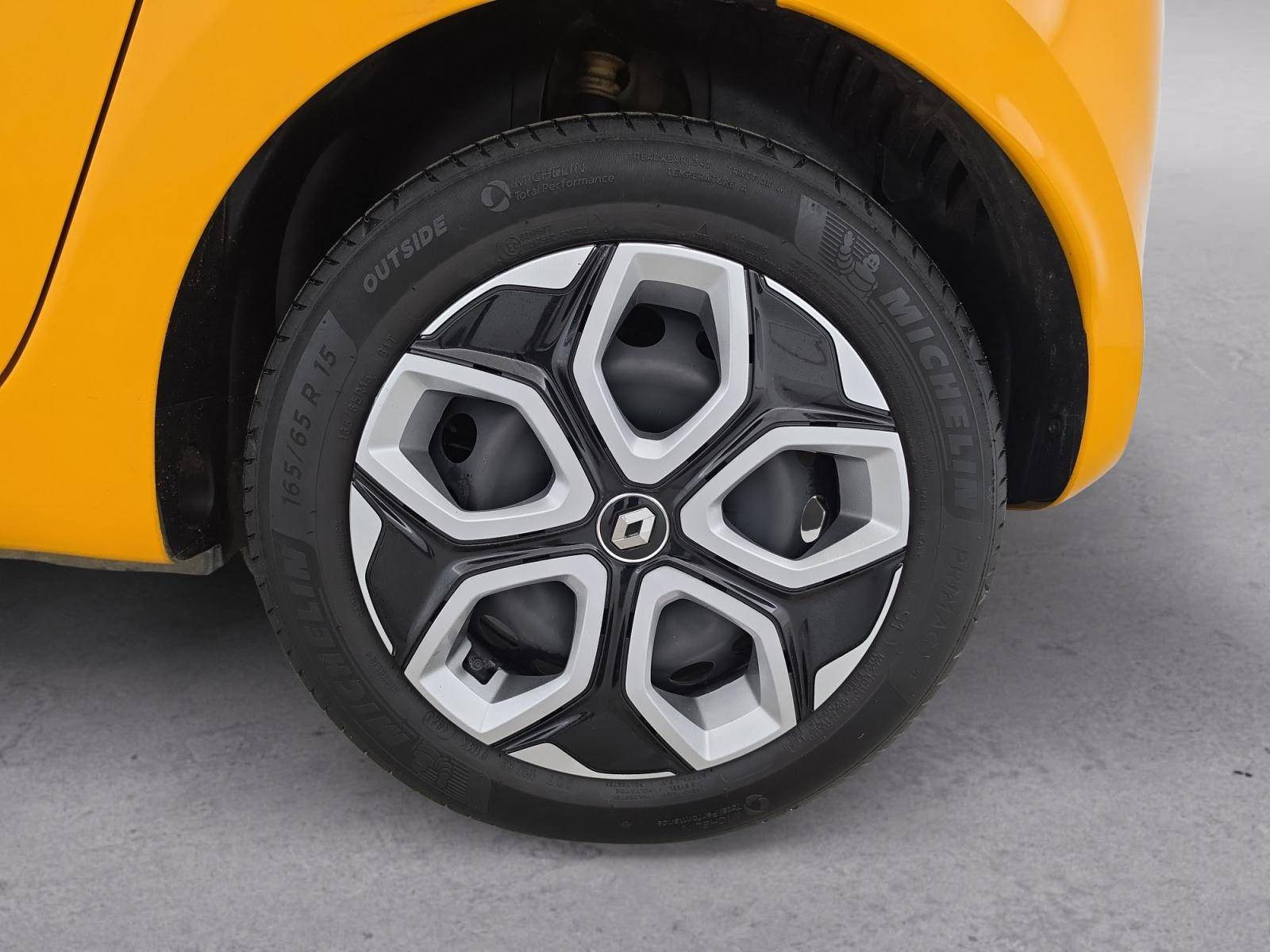 Vente en ligne Renault Twingo 3  SCe 65 au prix de 12 590 €