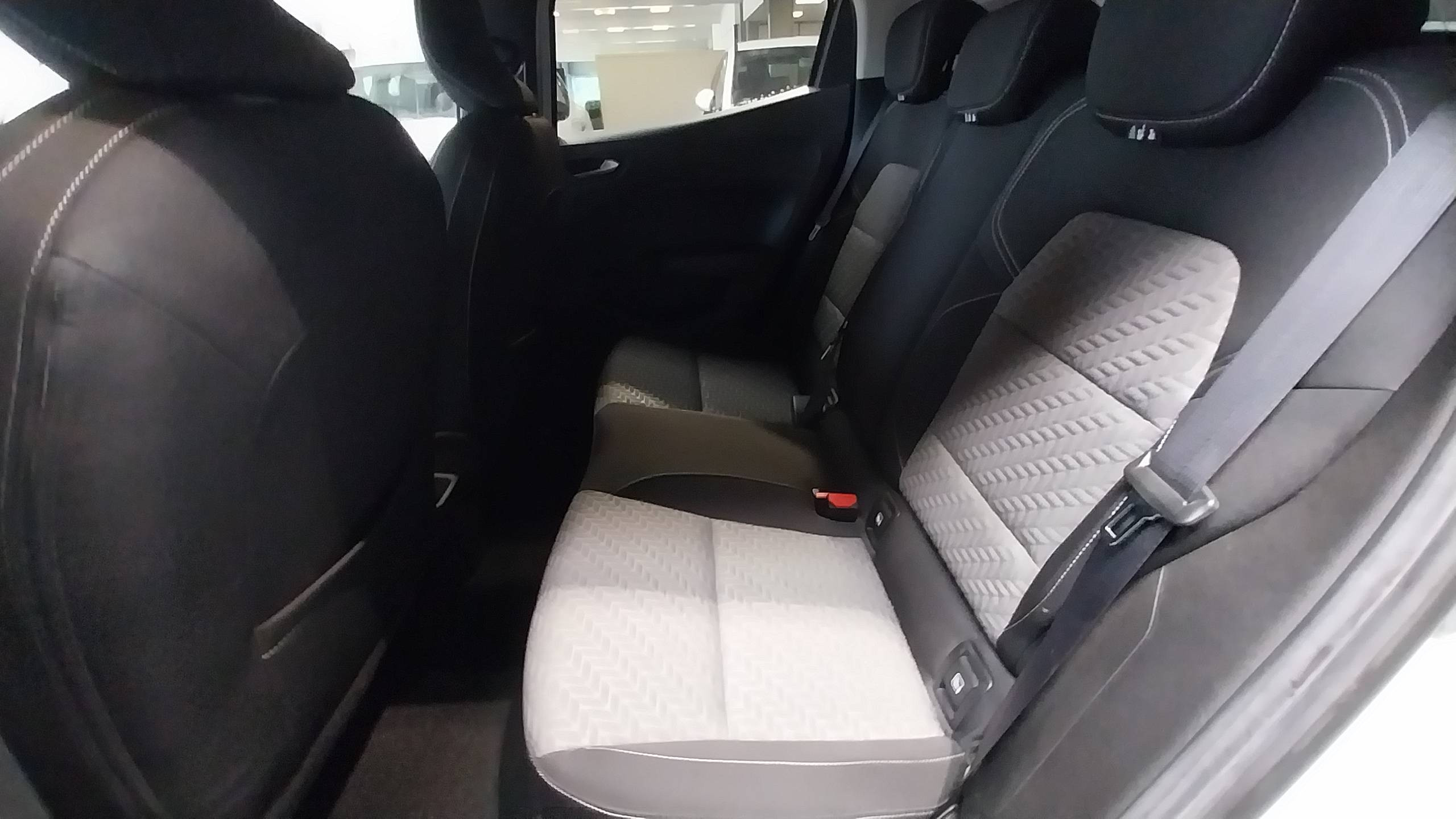 Vente en ligne Renault Clio 5 Clio Blue dCi 100 au prix de 14 890 €