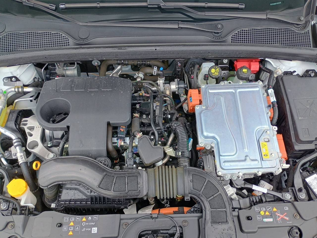 Vente en ligne Renault Clio 5 Clio E-Tech full hybrid 145 au prix de 19 790 €