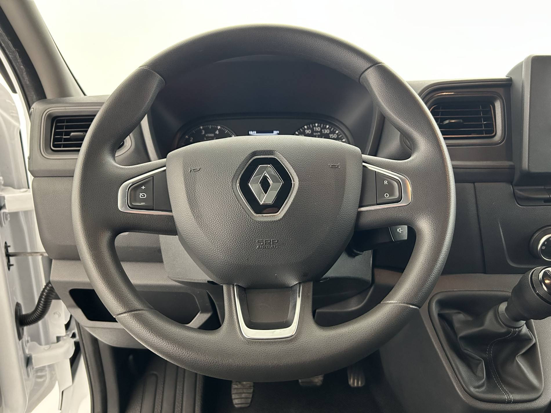 Vente en ligne Renault Master Fourgon MASTER FGN TRAC F3500 L2H2 BLUE DCI 135 au prix de 26 990 €