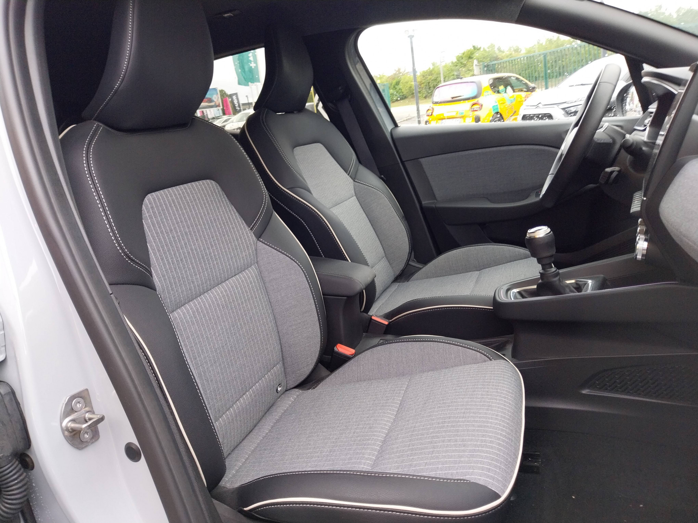 Vente en ligne Renault Clio 5 Clio TCe 90 ch GSR2 au prix de 19 000 €