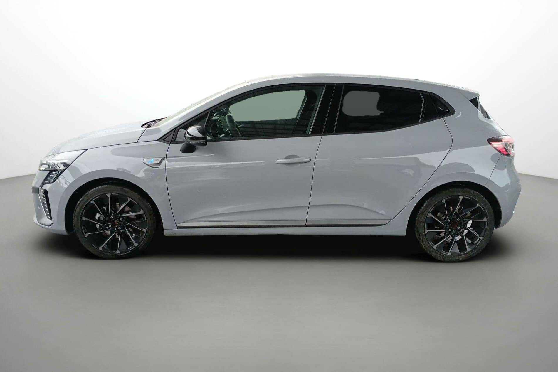 Vente en ligne Renault Clio 5 Clio E-Tech full hybrid 145 ch GSR2 au prix de 22 990 €