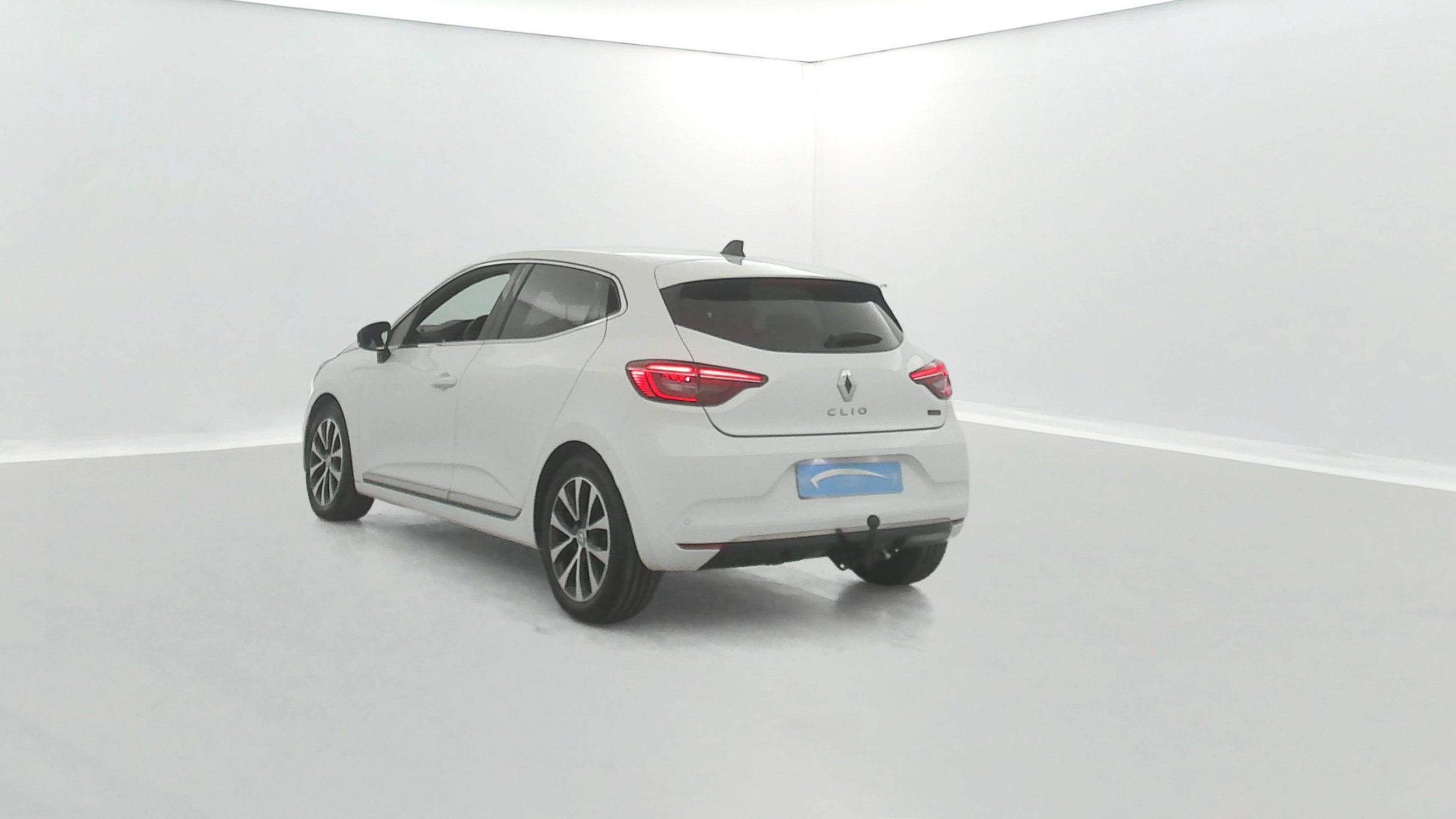 Vente en ligne Renault Clio 5 Clio E-Tech full hybrid 145 au prix de 15 890 €