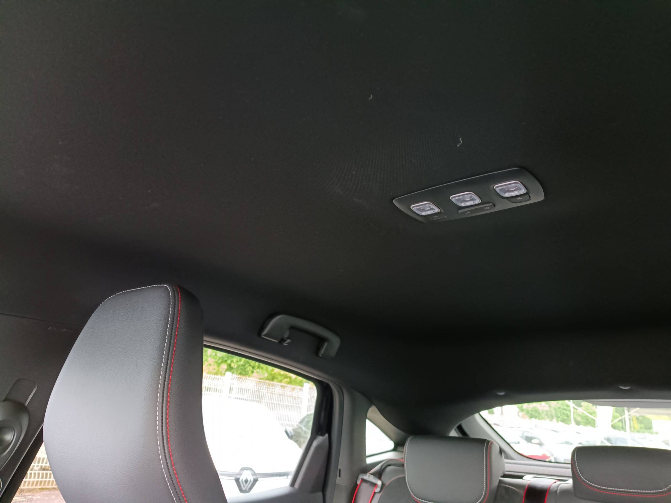 Vente en ligne Renault Arkana  E-Tech 145 - 21B au prix de 20 990 €