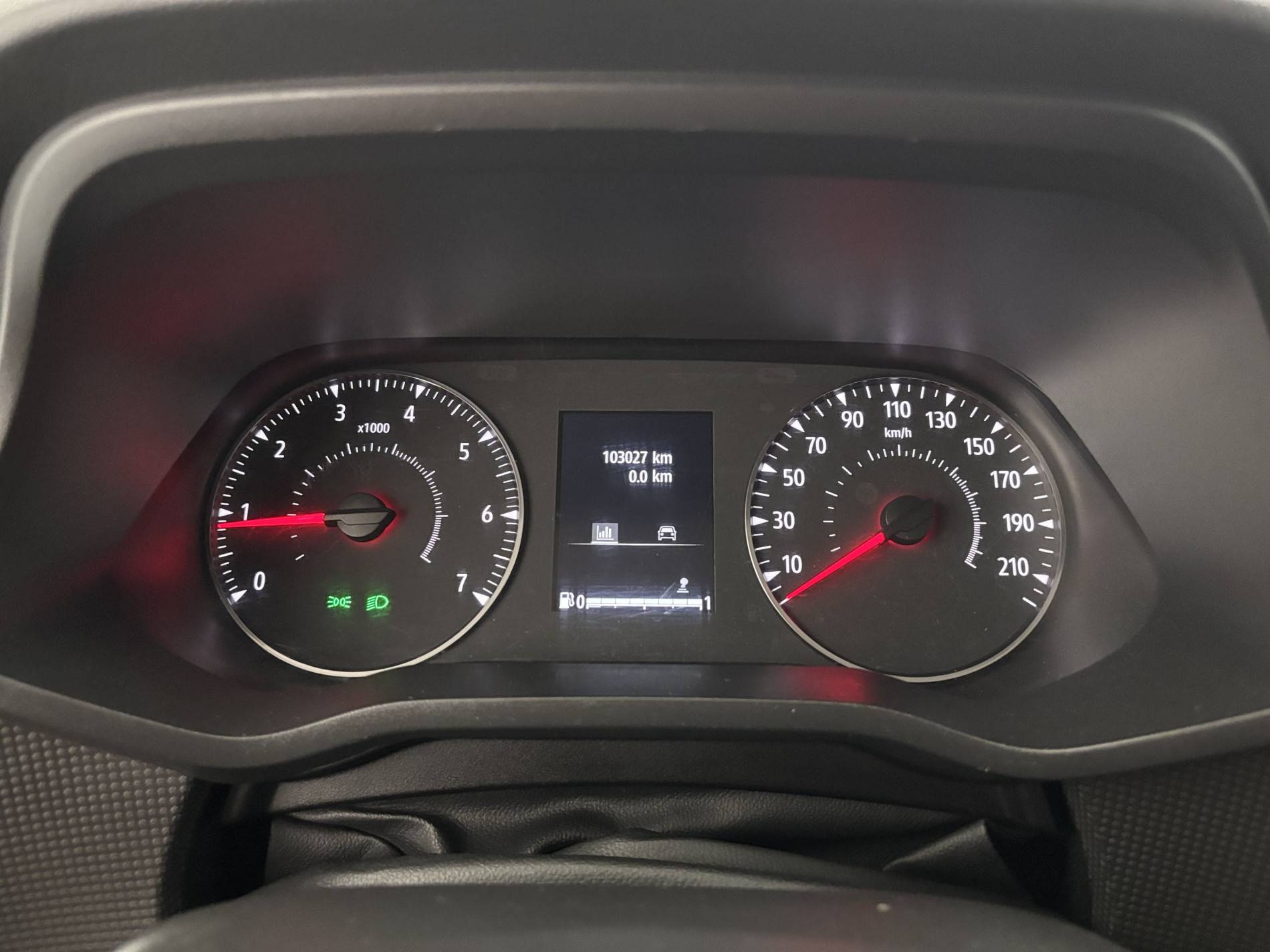 Vente en ligne Renault Trafic 3 Fourgon TRAFIC FGN L1H1 2800 KG BLUE DCI 110 au prix de 17 790 €