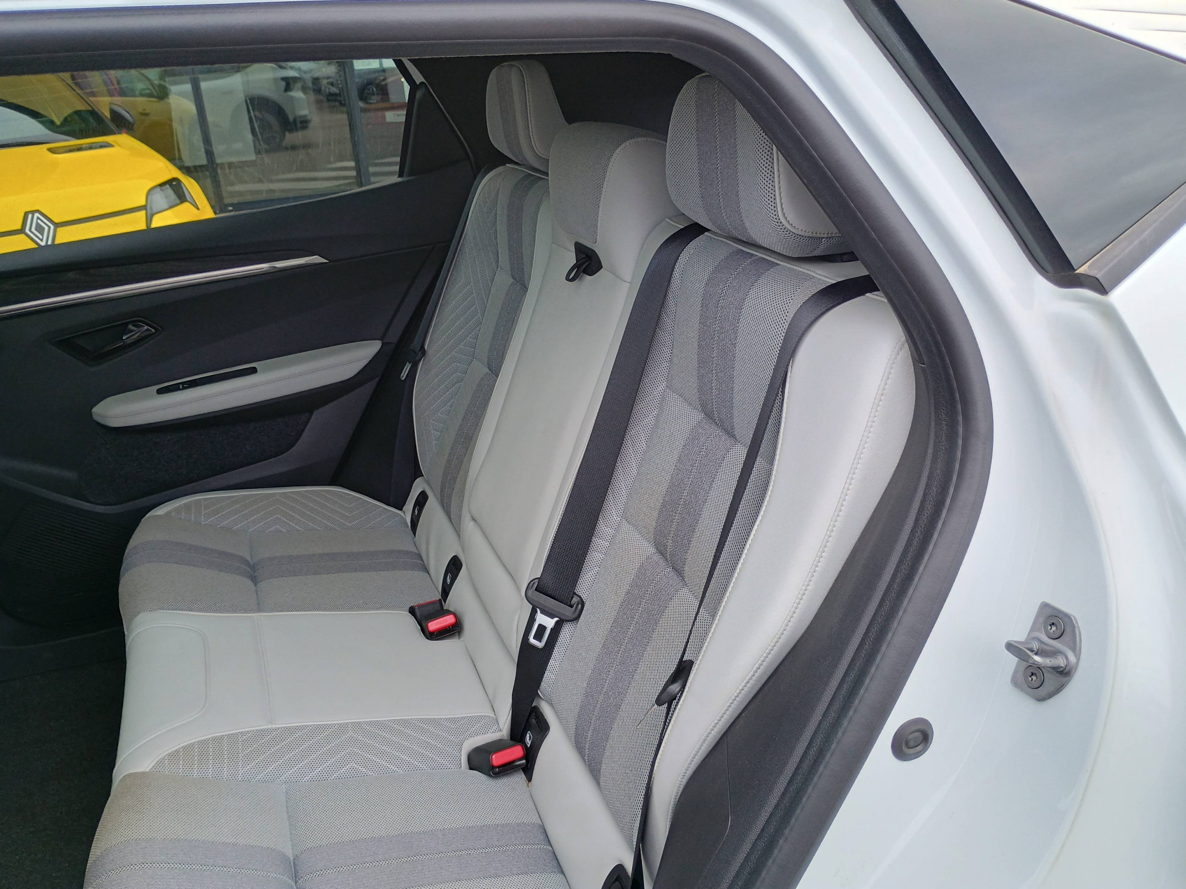 Vente en ligne Renault Scenic E-Tech  220 ch grande autonomie au prix de 39 491 €