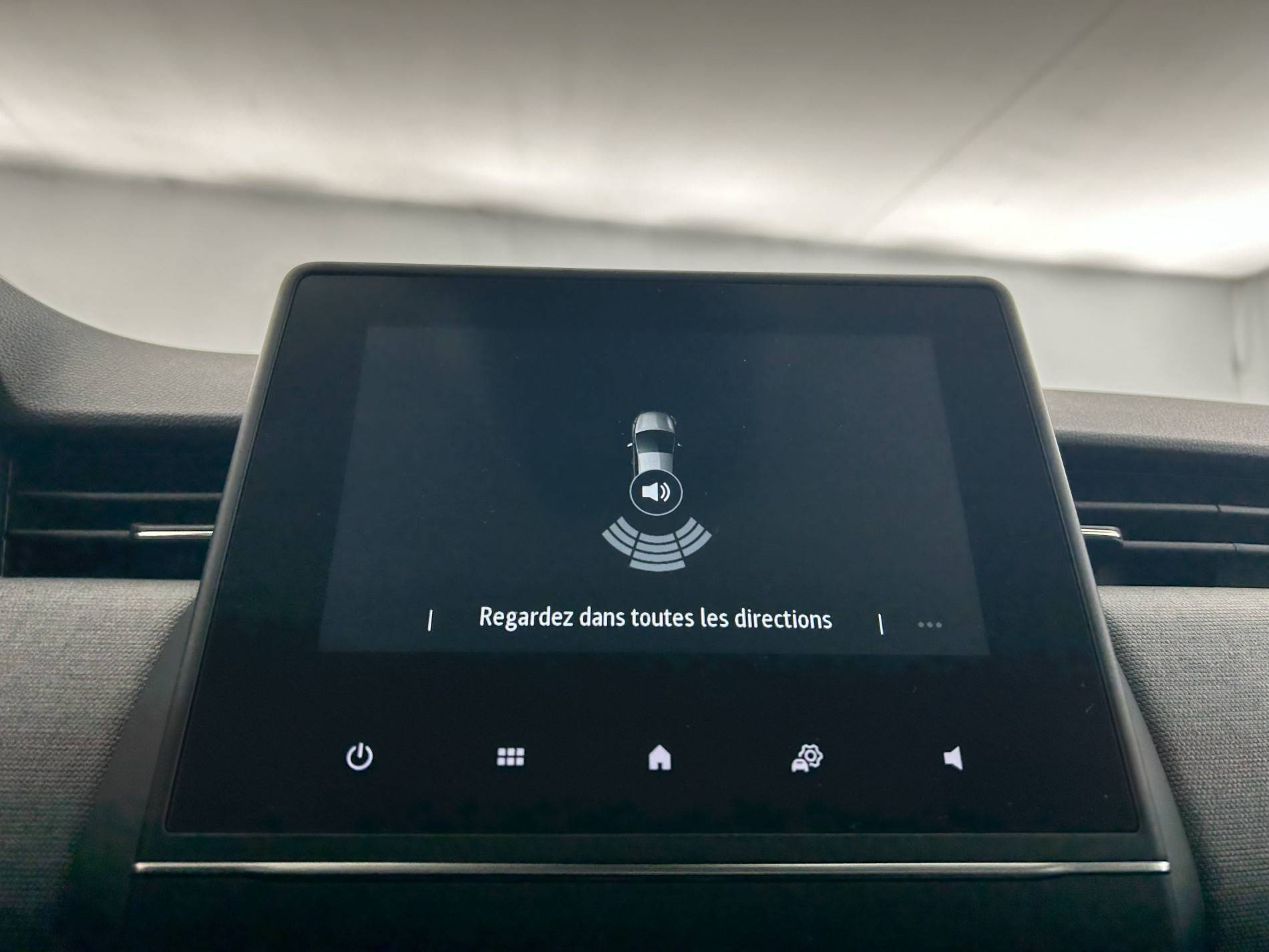 Vente en ligne Renault Clio 5 Clio E-Tech full hybrid 145 ch GSR2 au prix de 20 590 €