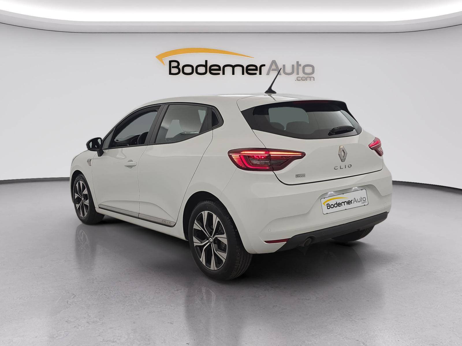 Vente en ligne Renault Clio 5 Clio TCe 100 GPL - 21 au prix de 12 990 €