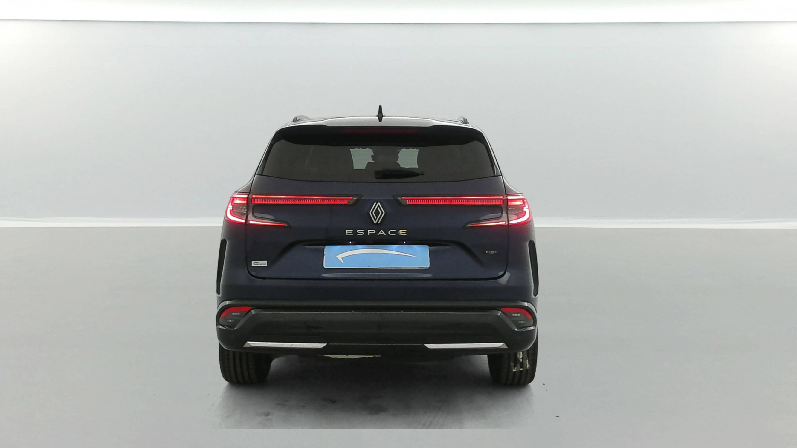 Vente en ligne Renault Espace Espace E-Tech hybrid 200 au prix de 33 991 €