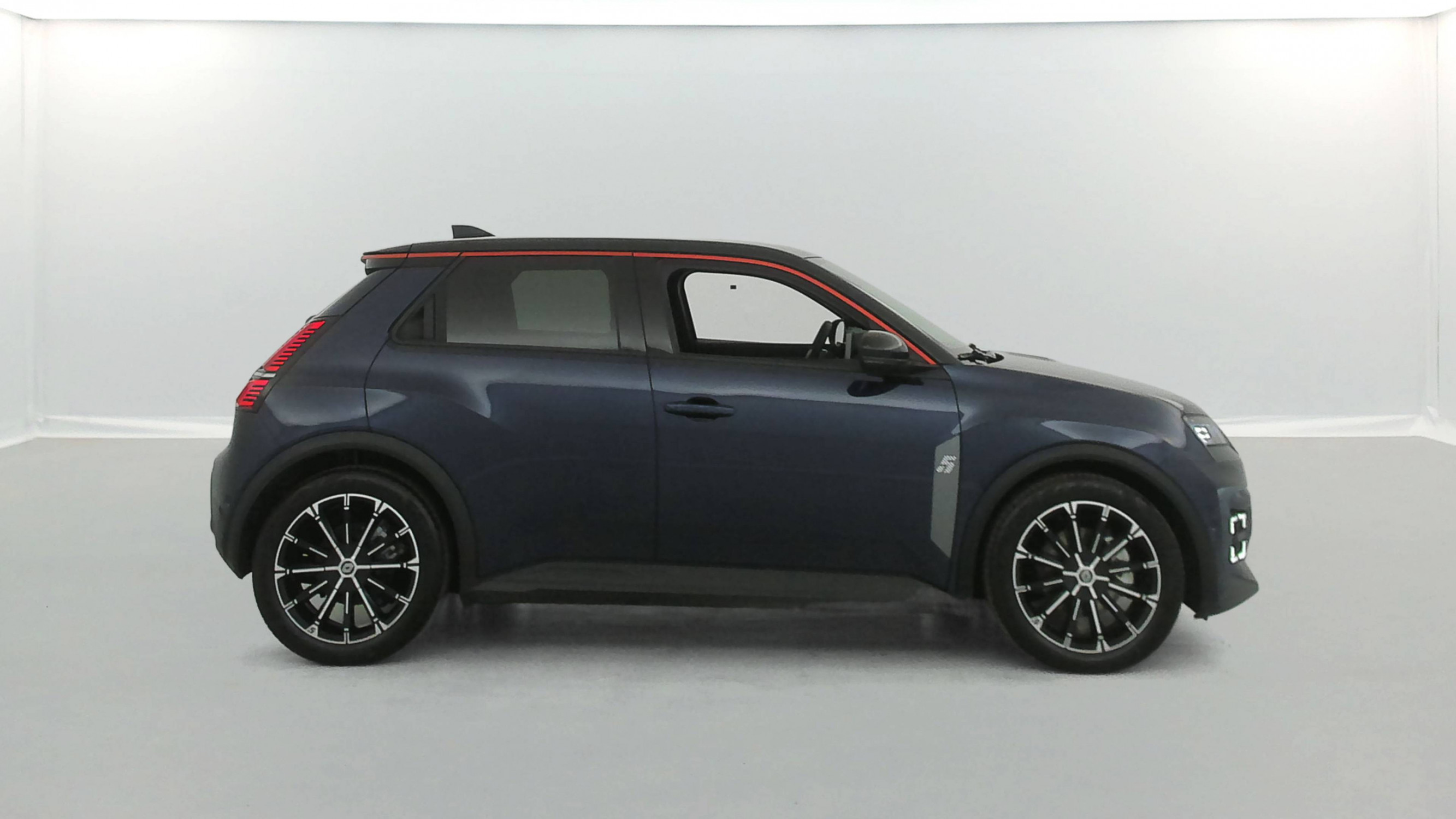 Vente en ligne Renault R5 E-Tech  120 ch autonomie urbaine au prix de 24 990 €