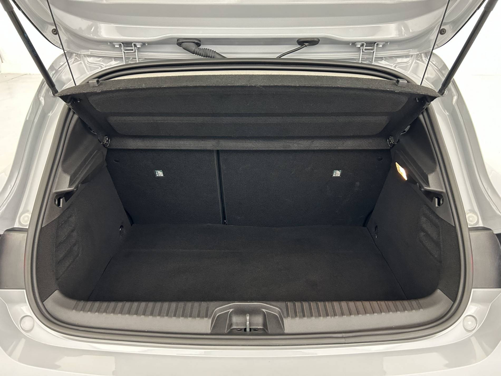 Vente en ligne Renault Clio 5 Clio E-Tech full hybrid 145 ch GSR2 au prix de 20 190 €