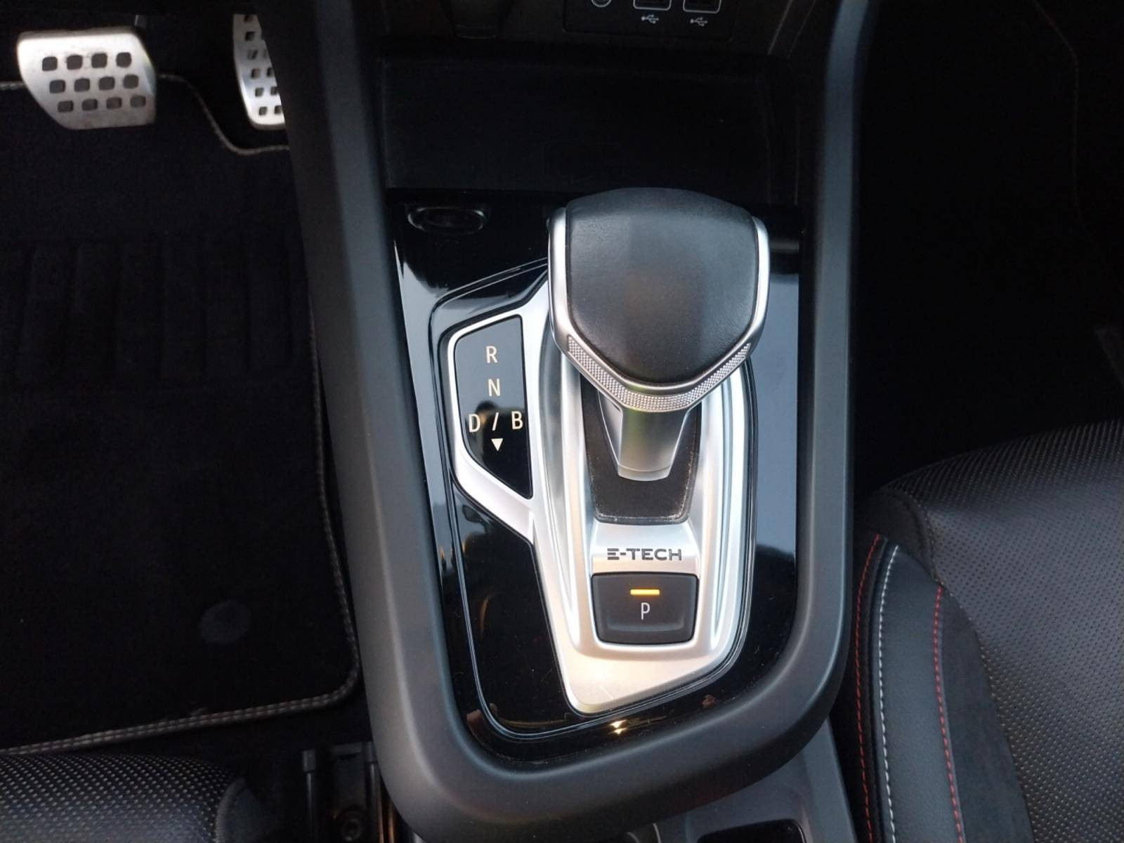 Vente en ligne Renault Arkana  E-Tech 145 - 21B au prix de 20 500 €