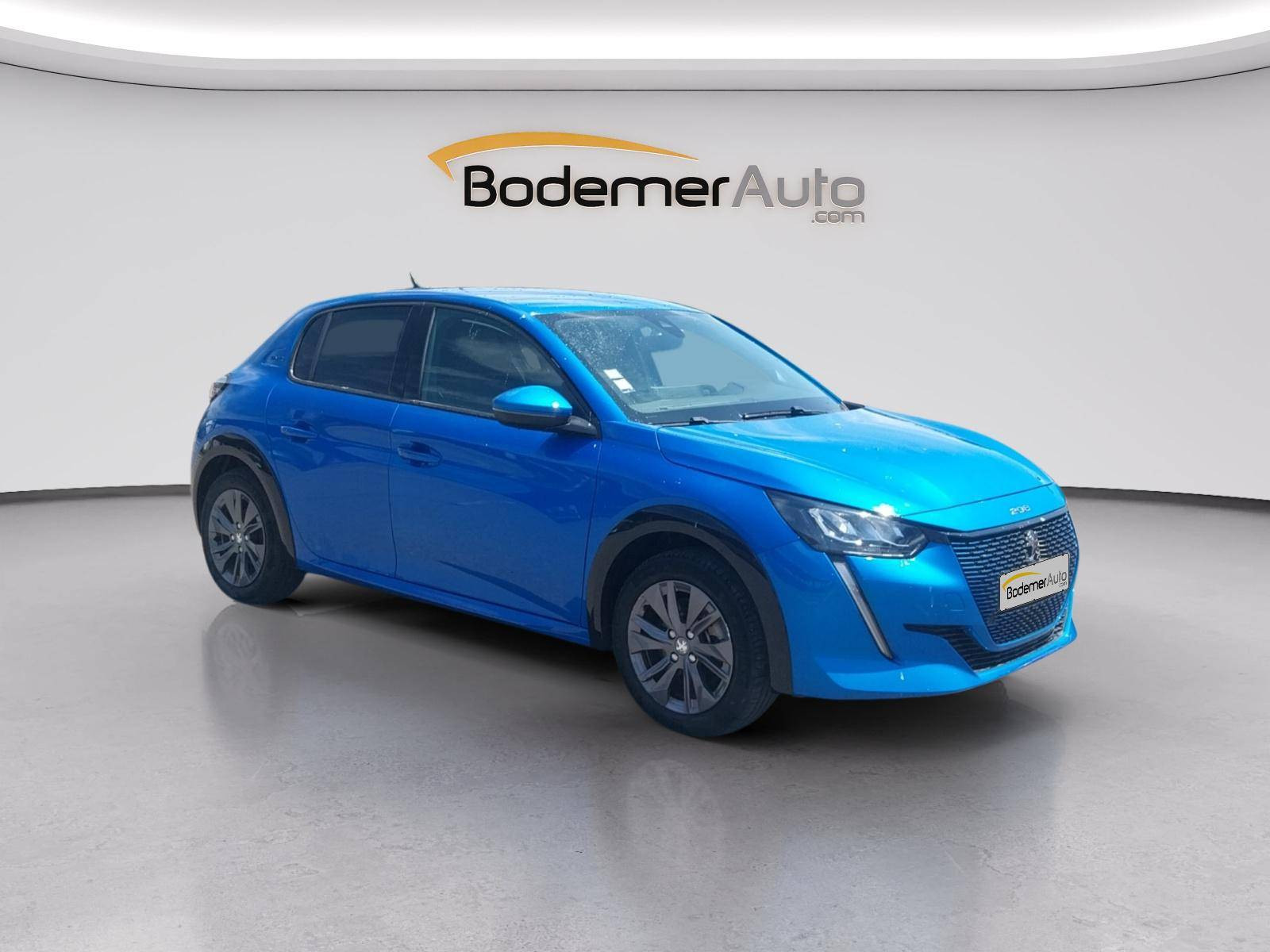 Vente en ligne Peugeot E-208  50 kWh 136ch au prix de 14 990 €